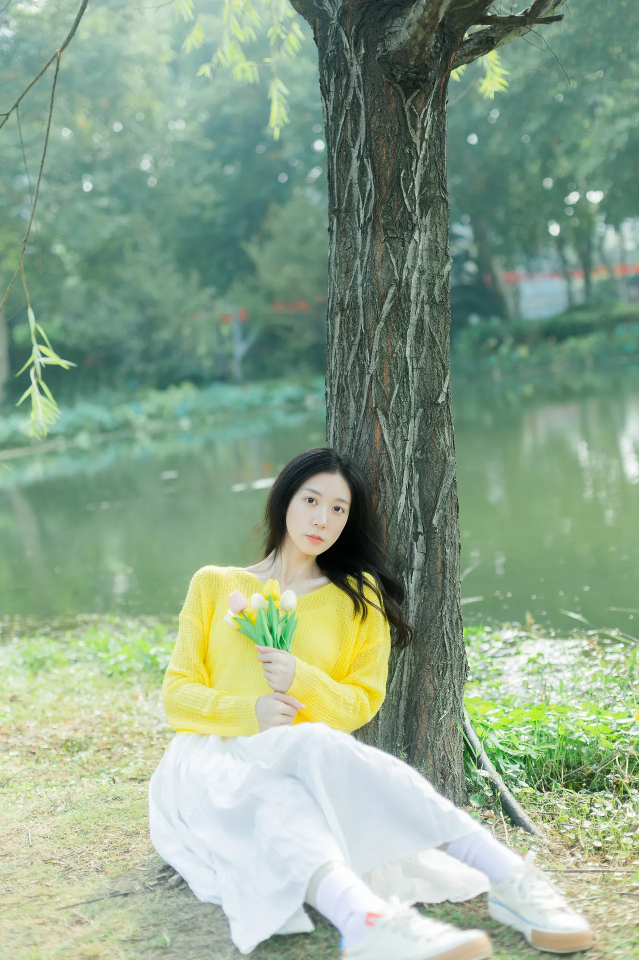 [艺图语] 2022.11.26 Vol.2532 – 秋风轻轻 饲猫少女-#[38P]-10