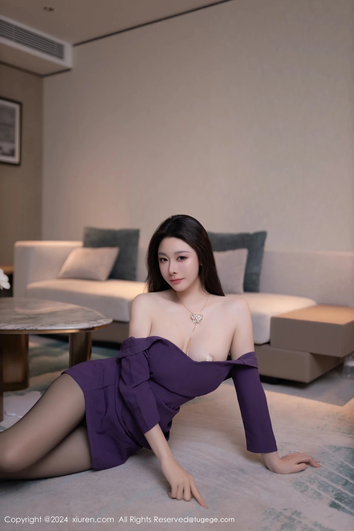 [秀人网] 2024.07.18 No.8881 小逗逗#[81P]-1