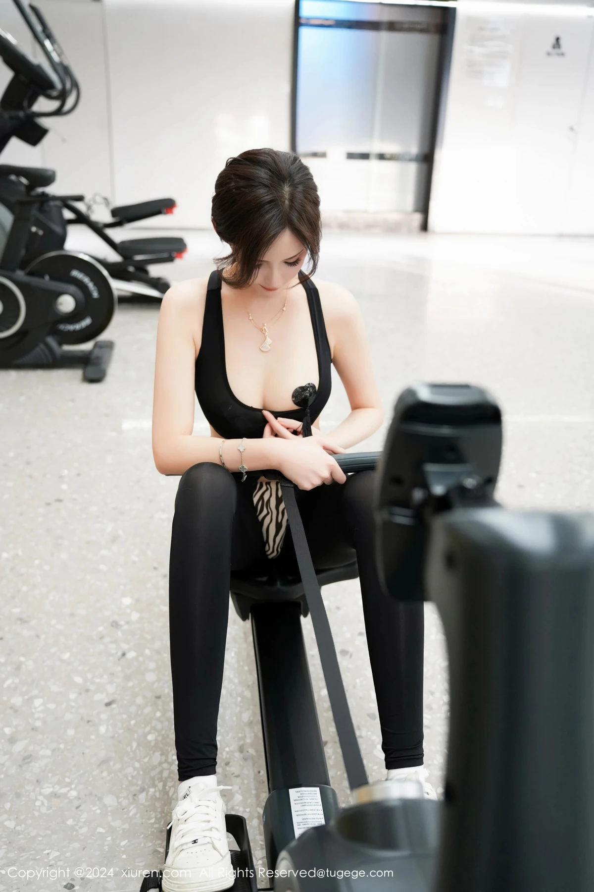 [秀人网] 2024.07.05 No.8810 Carol周妍希X#[101P]-5