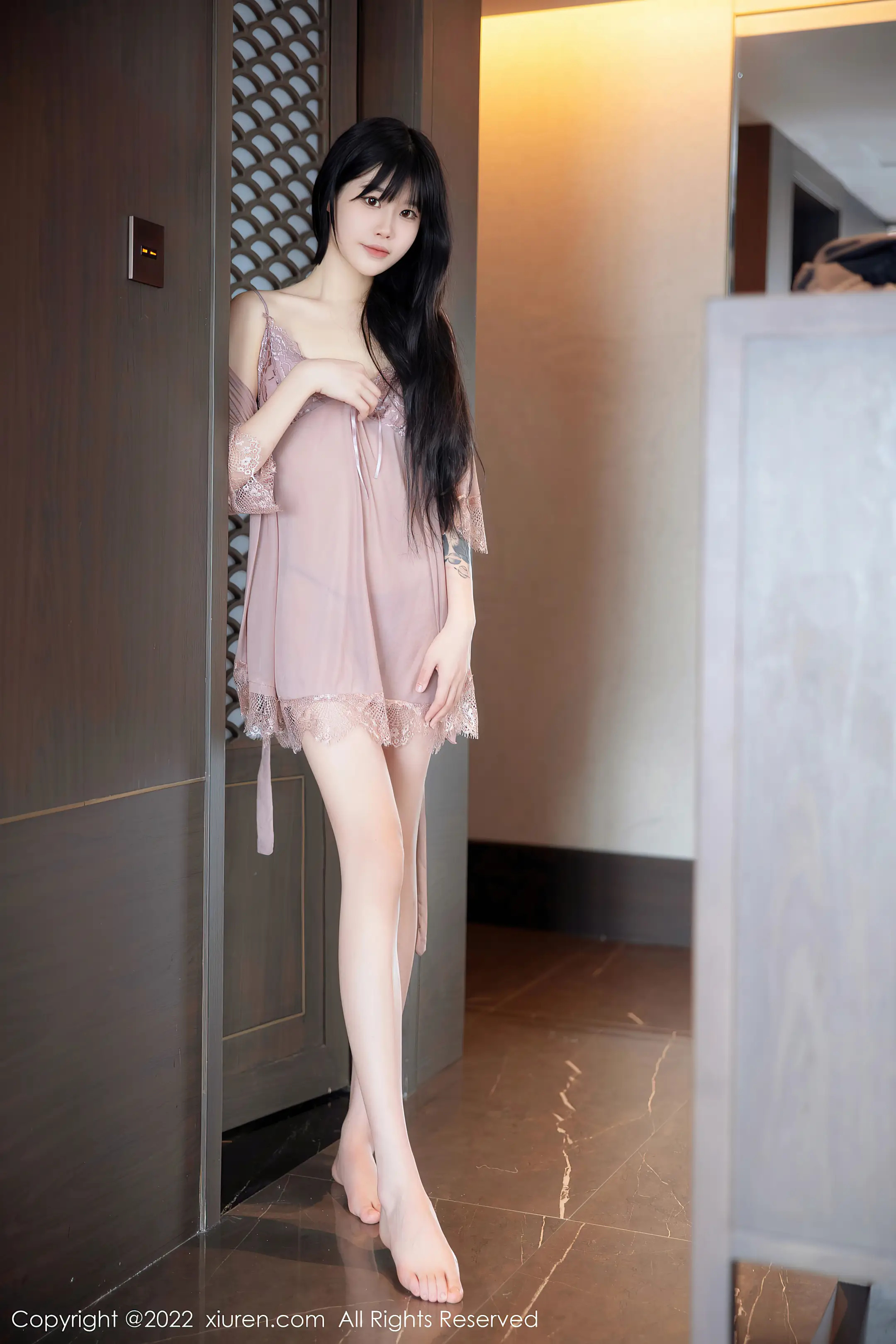 [秀人网] 2022.08.09 – NO.5408 77qiqi#[70P]-1