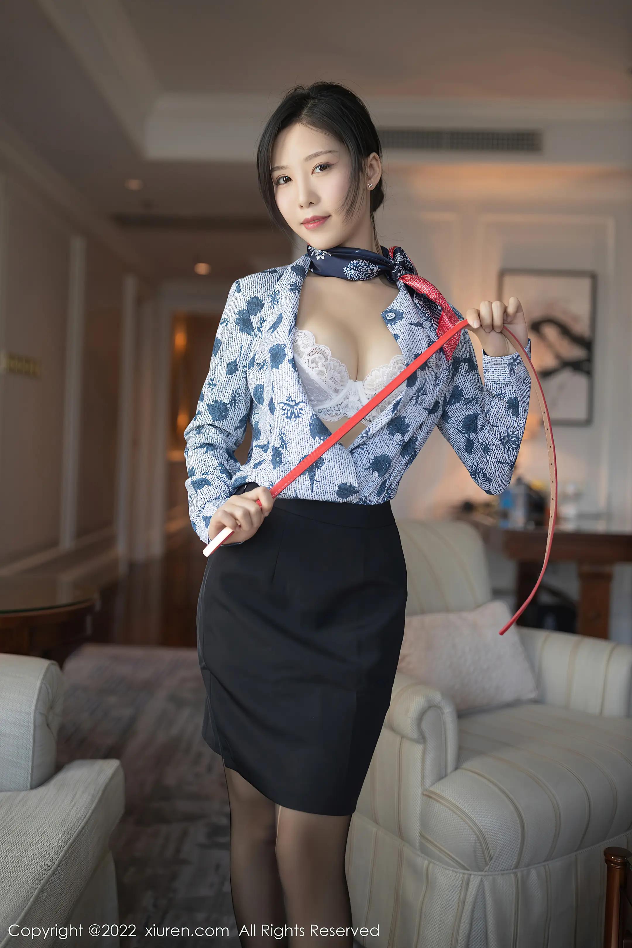 [秀人网] 2022.01.06 – NO.4430 利世#[80P]-1