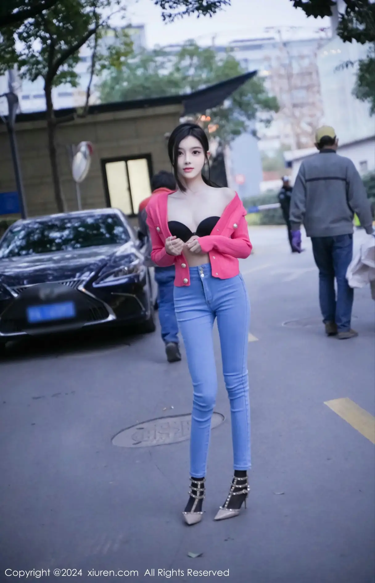 [秀人网] 2024.02.08 NO.8091 龙雪儿#[70P]-1