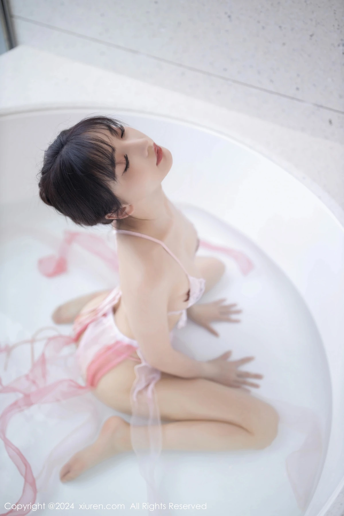 [秀人网] 2024.08.01 No.8954 陆萱萱#[81P]-1