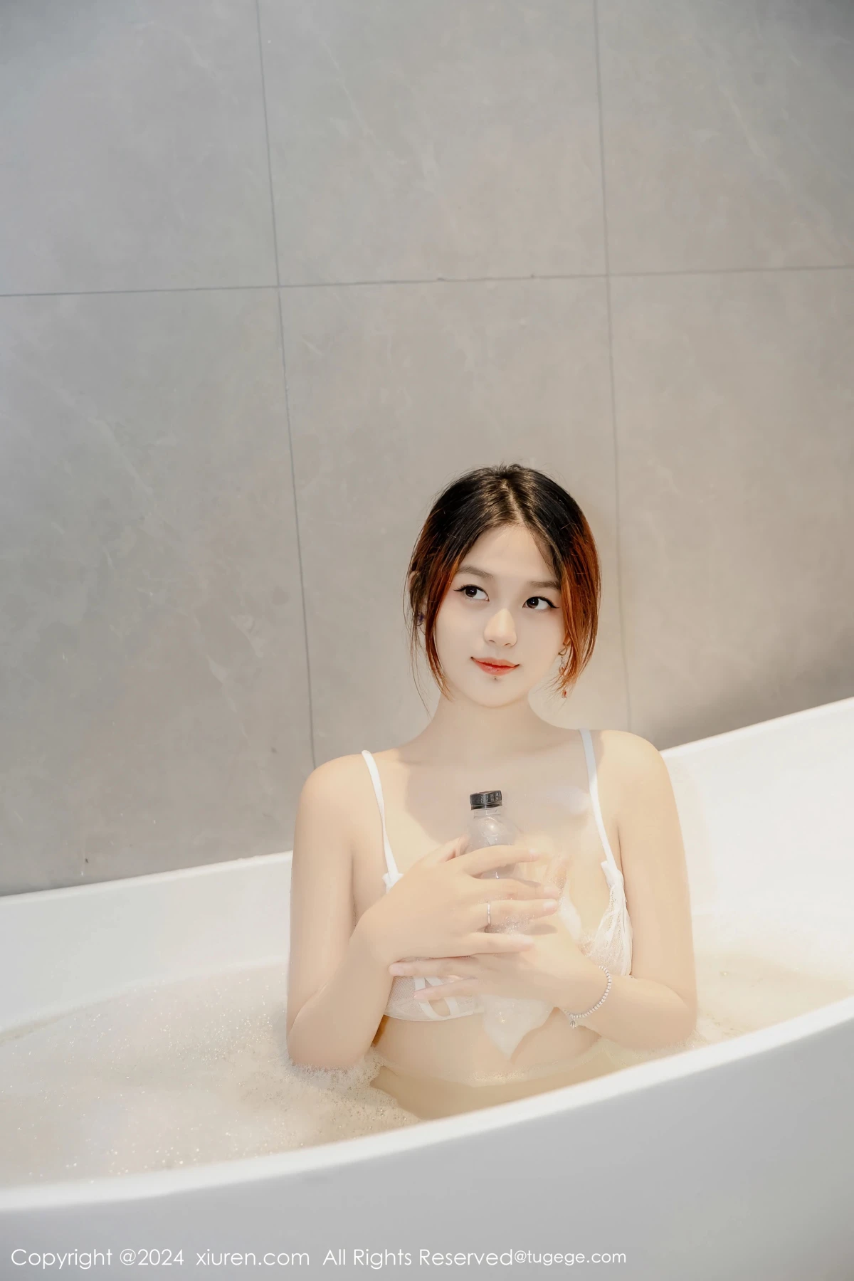 [秀人网] 2024.08.20 No.9037 吴婷婉#[87P]-1