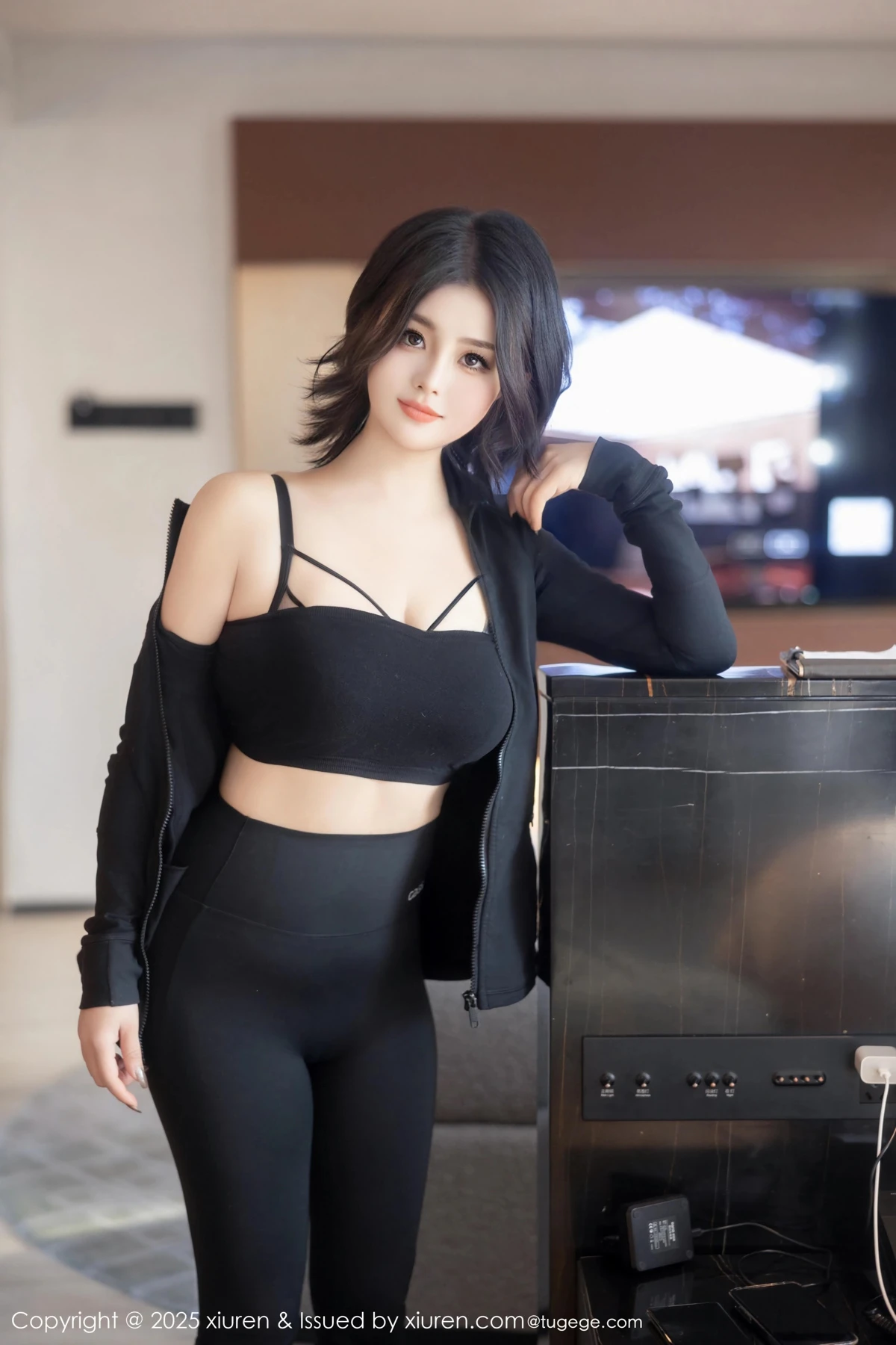 [秀人网] 2025.01.02 No.9694 M0nica#[80P]-1