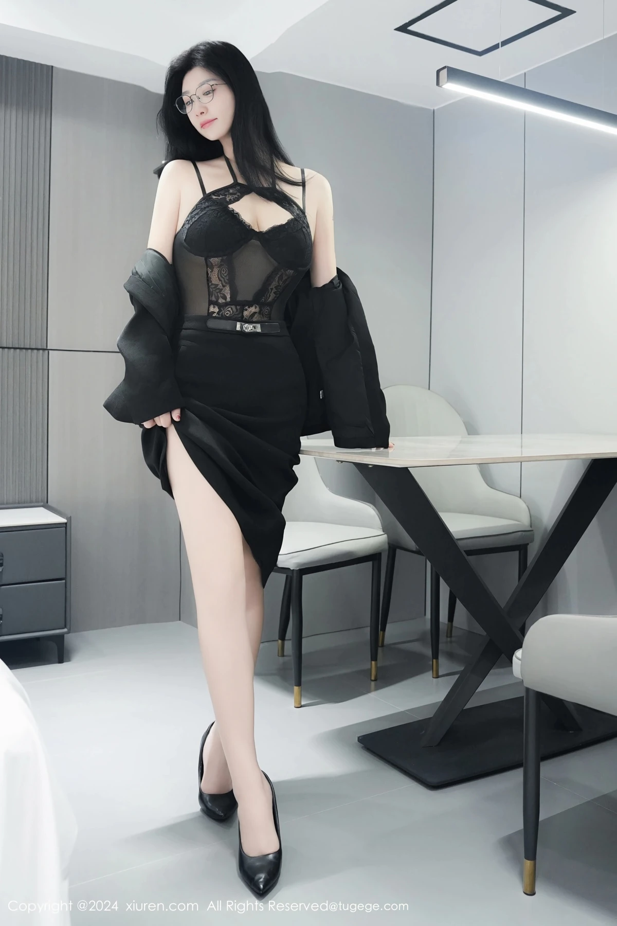 [秀人网] 2024.12.23 No.9639 雅茹老师#[82P]-9