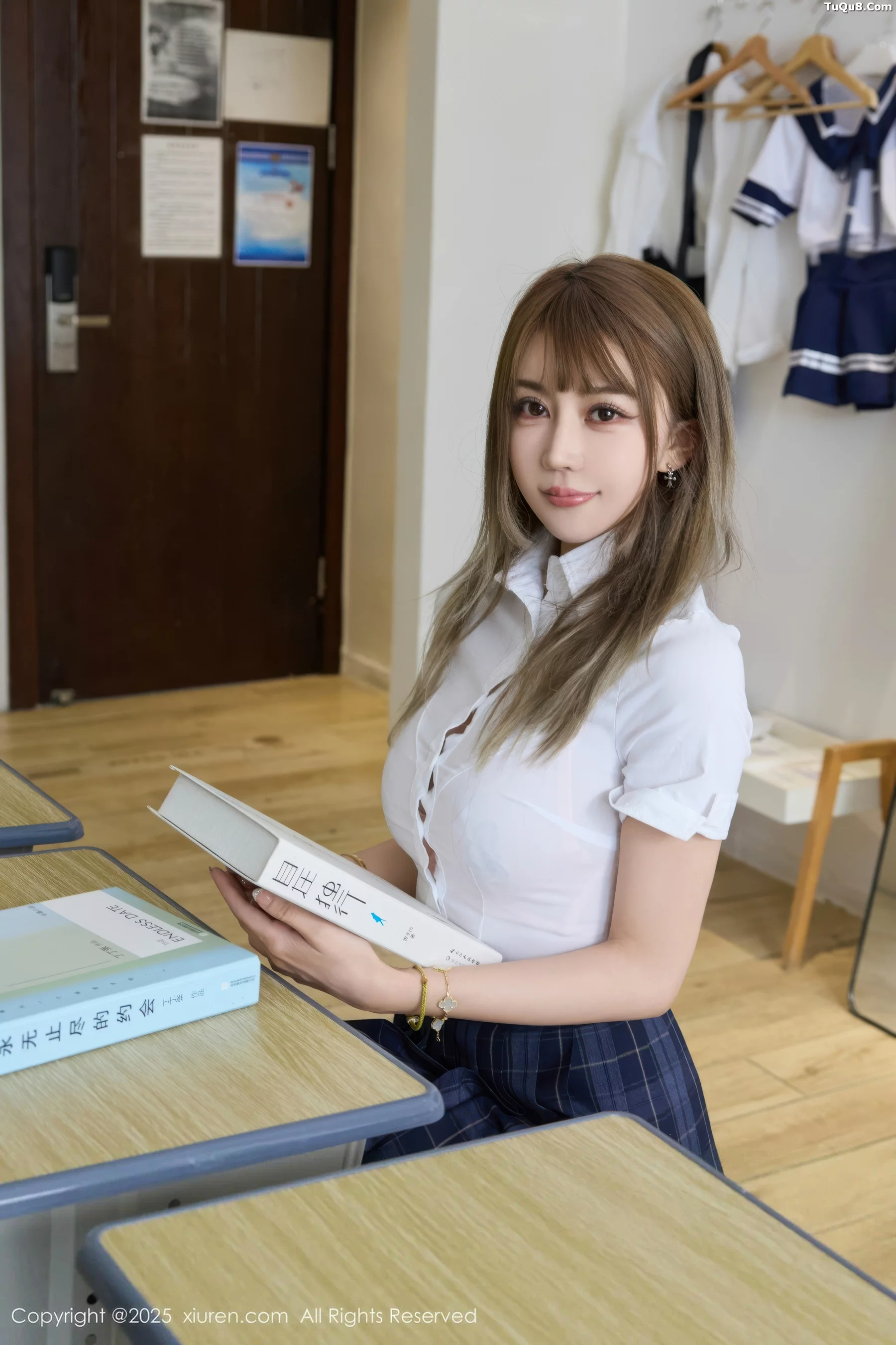 [秀人网] 2025.09.10 No.10750 Zoe 柚柚#[70P]-1