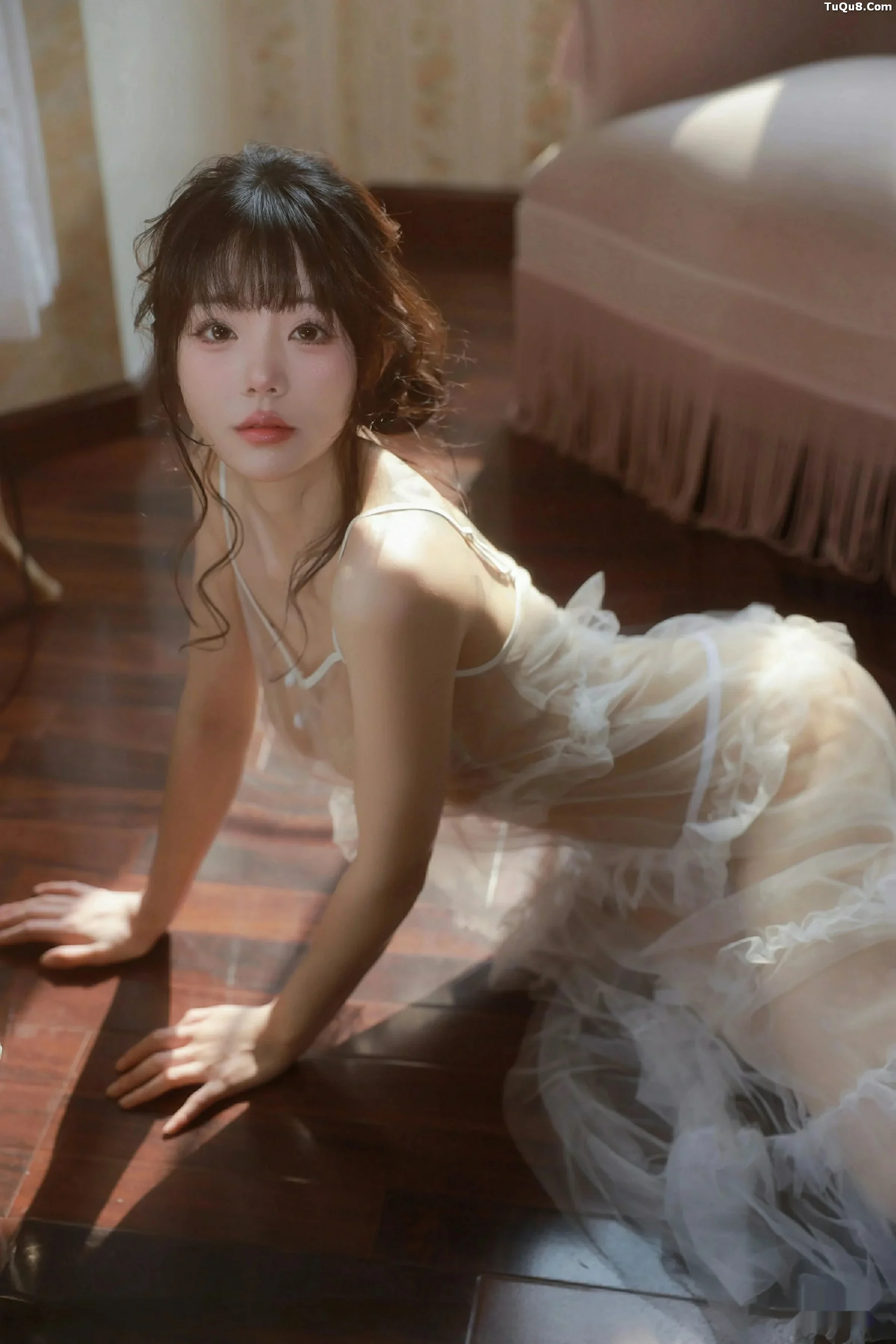 [秀人网] 2025.09.24 No.10799 佘贝拉#[73P]-1