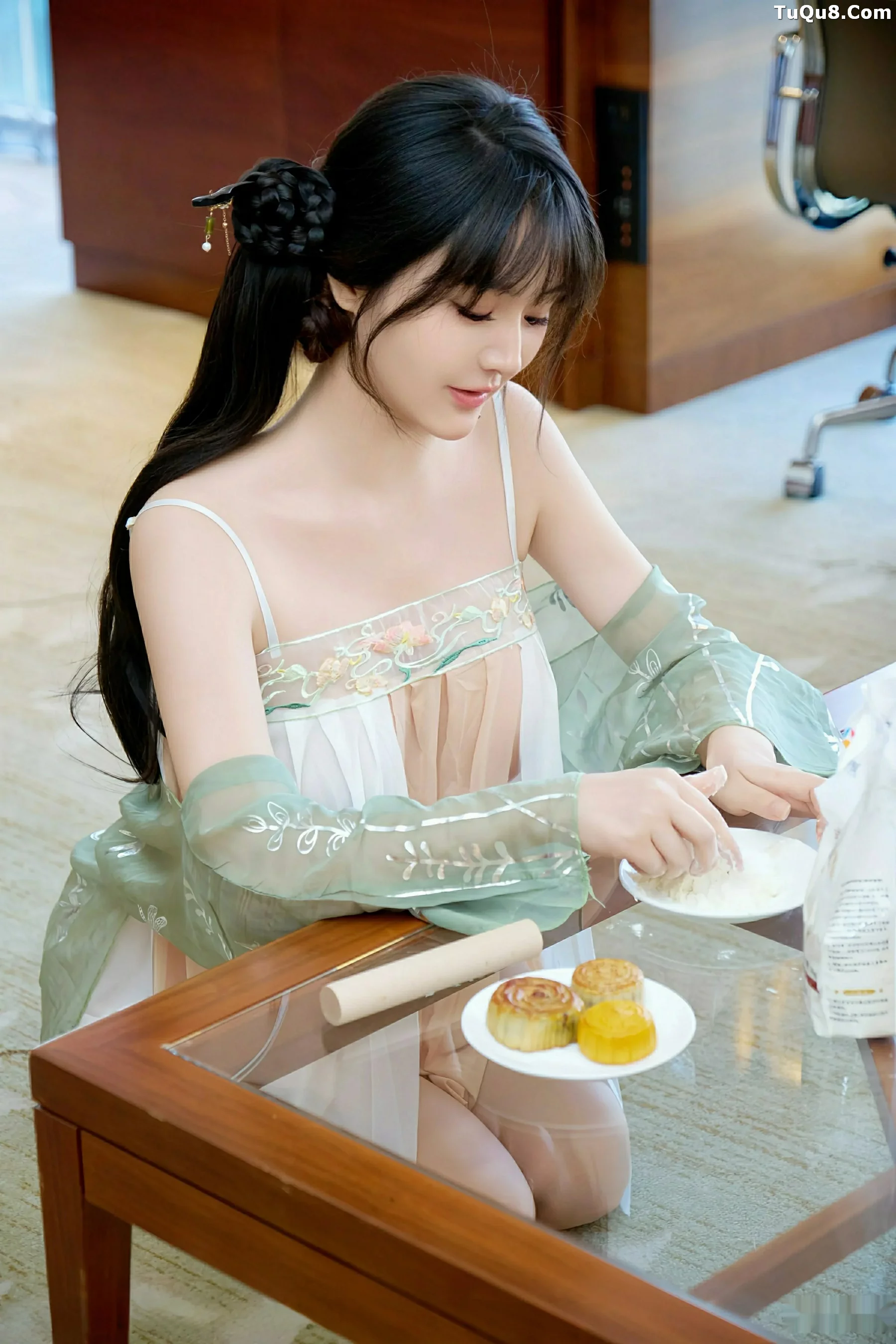 [秀人网] 2025.09.28 No.10818 沈南汐#[56P]-1