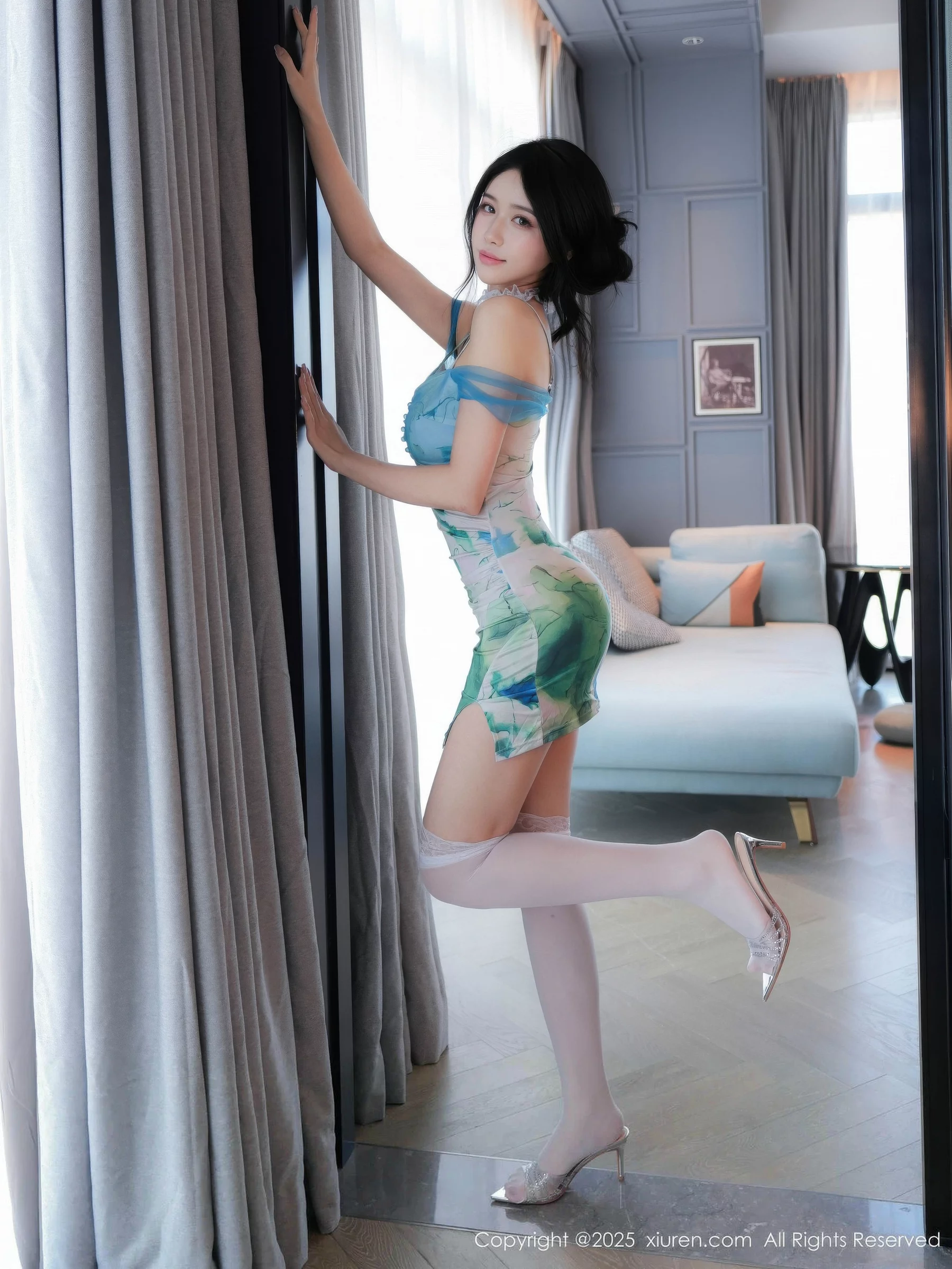 [秀人网] 2025.10.13 No.10859 shelly 诗莉吖#[76P]-5