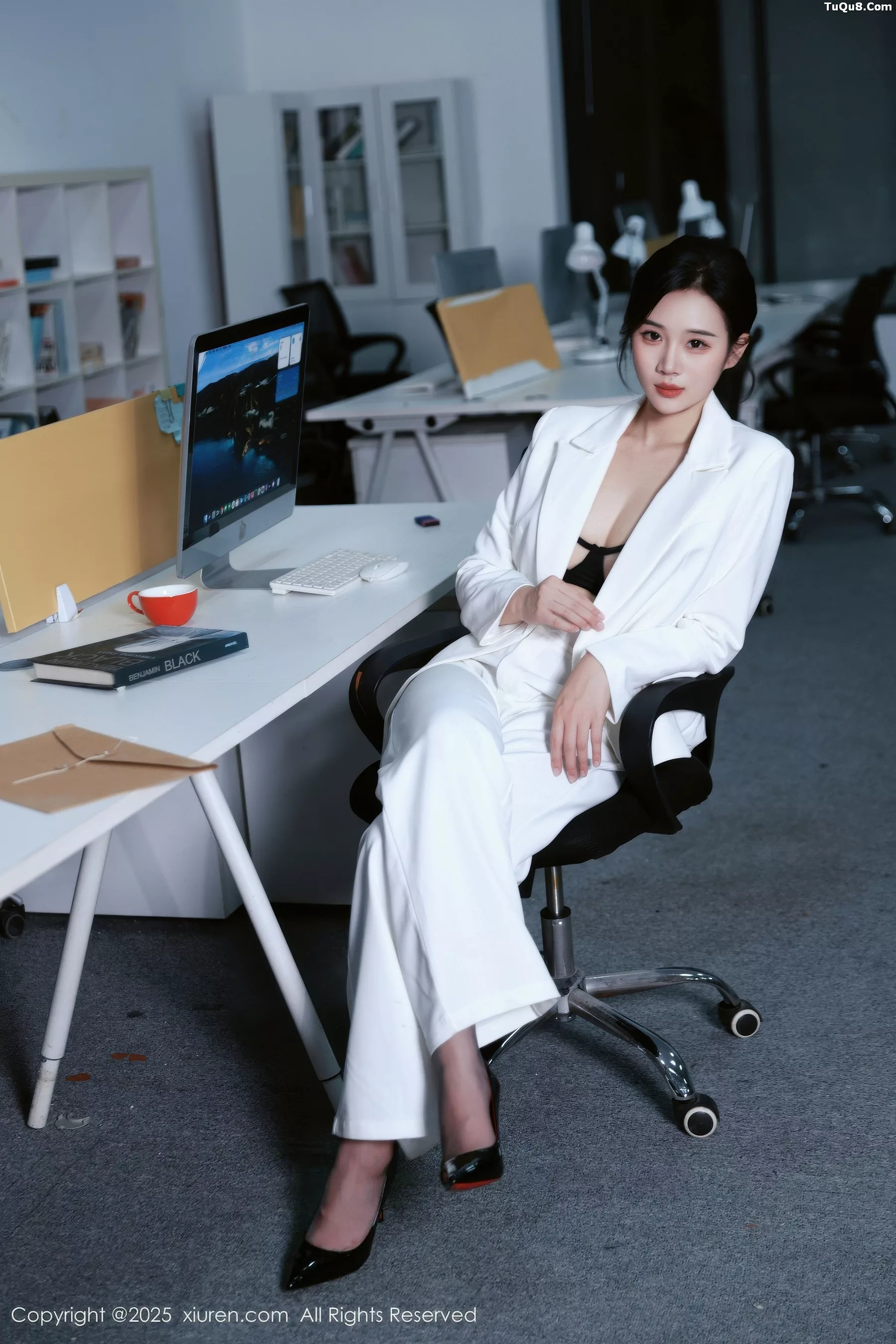 [秀人网] 2025.10.24 No.10908 南乔#[72P]-10