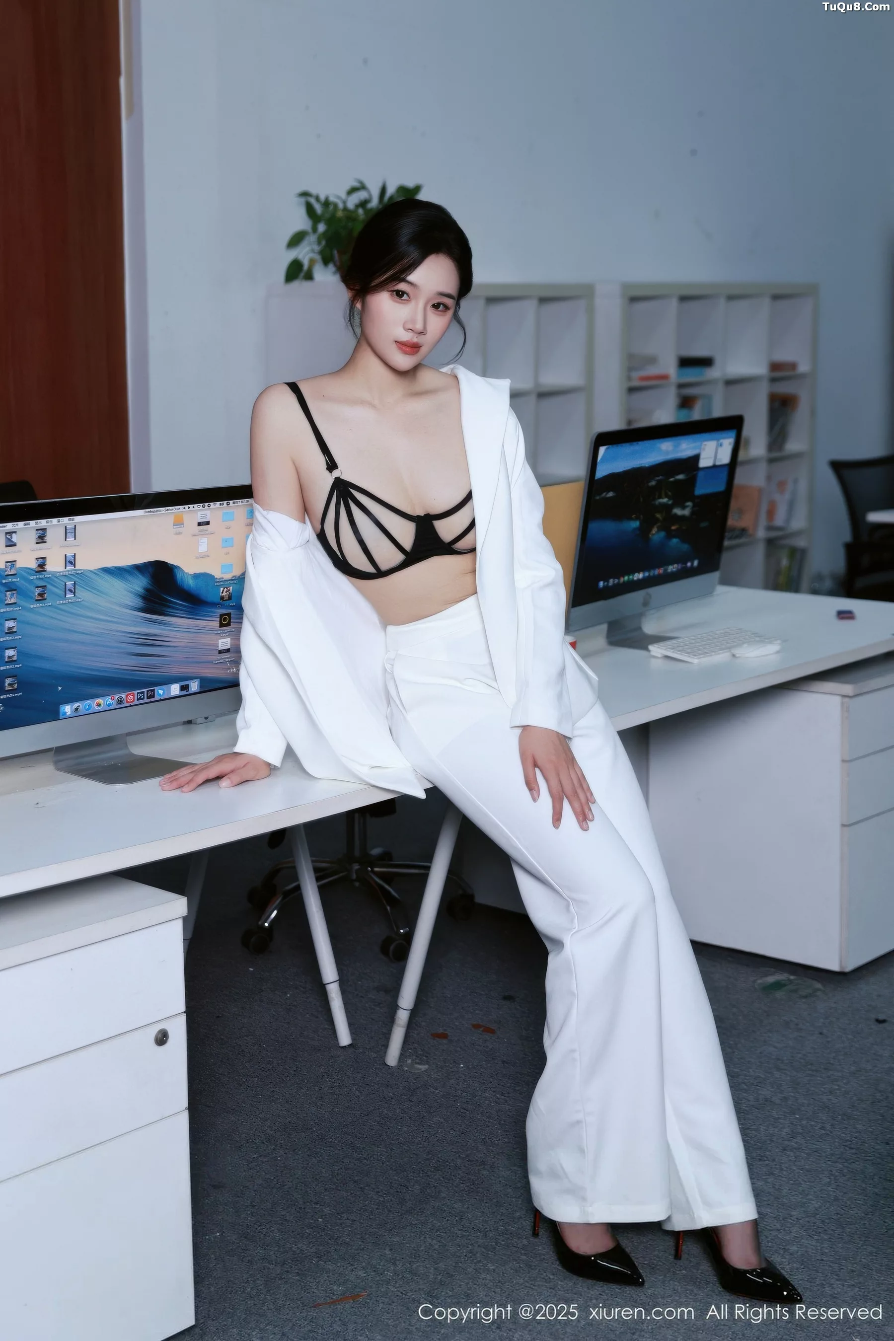 [秀人网] 2025.10.24 No.10908 南乔#[72P]-3