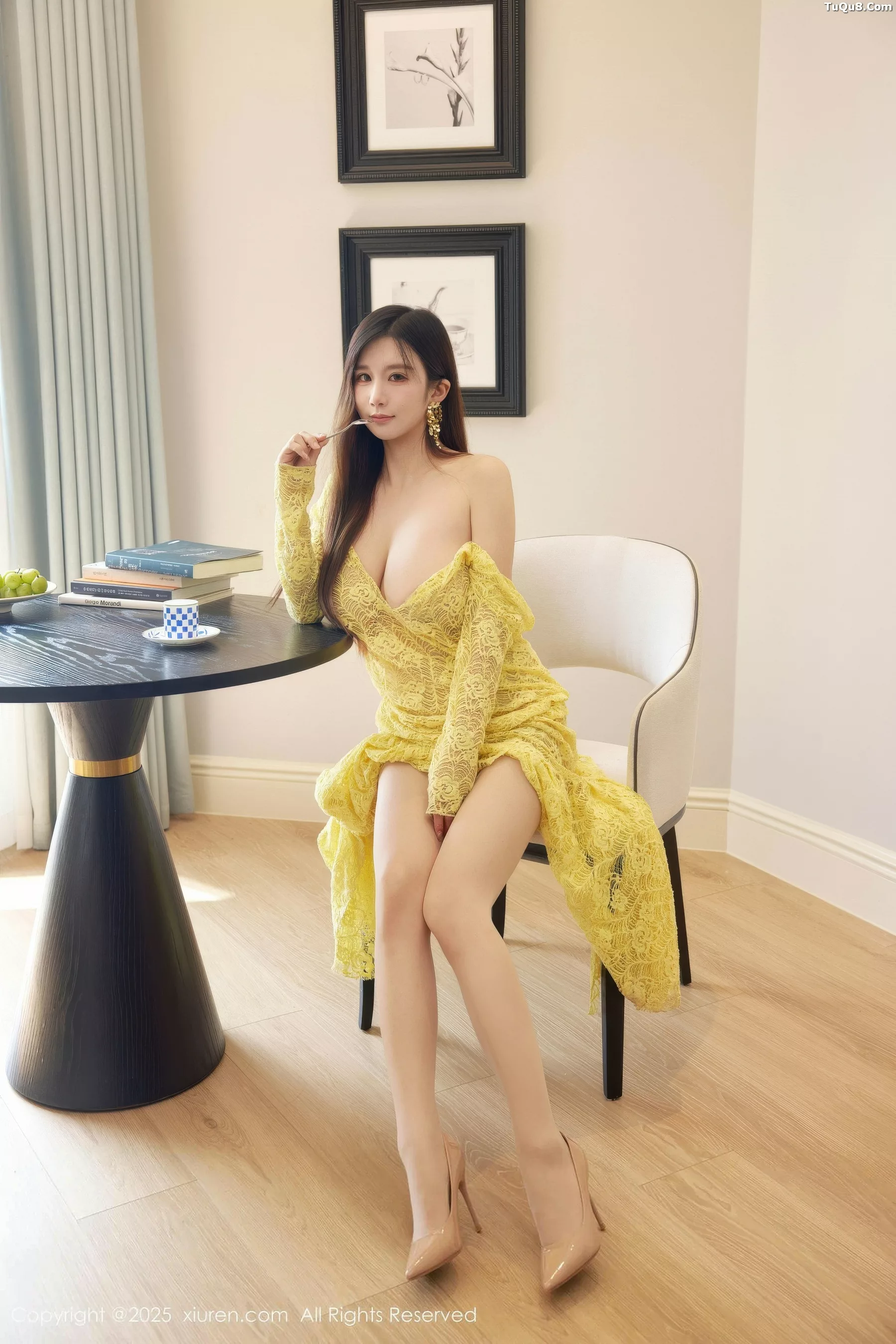 [秀人网] 2025.10.24 No.10909 小肉肉咪#[60P]-2