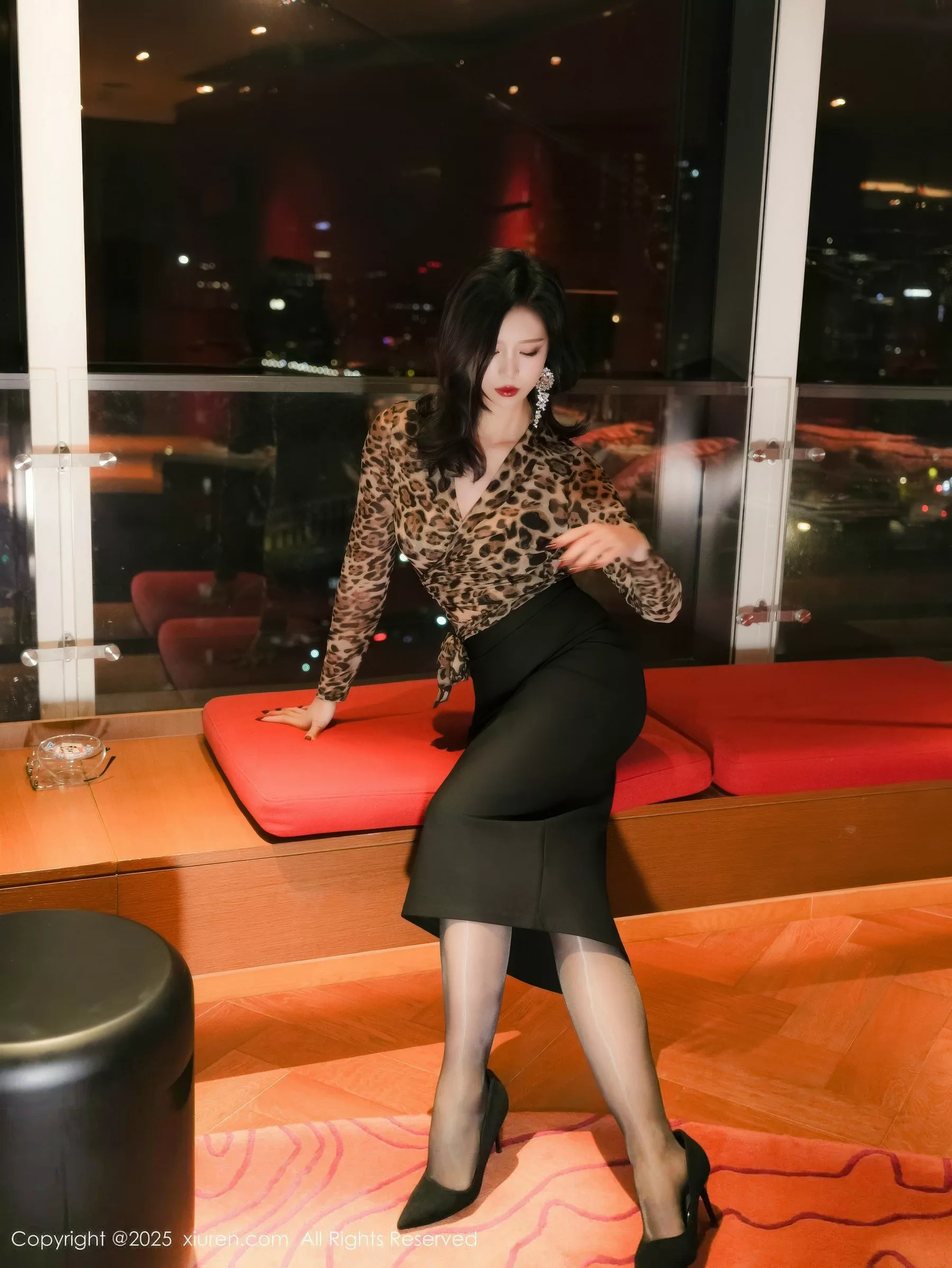 [秀人网] 2025.10.23 No.10901 玫瑰我爱你#[63P]-7