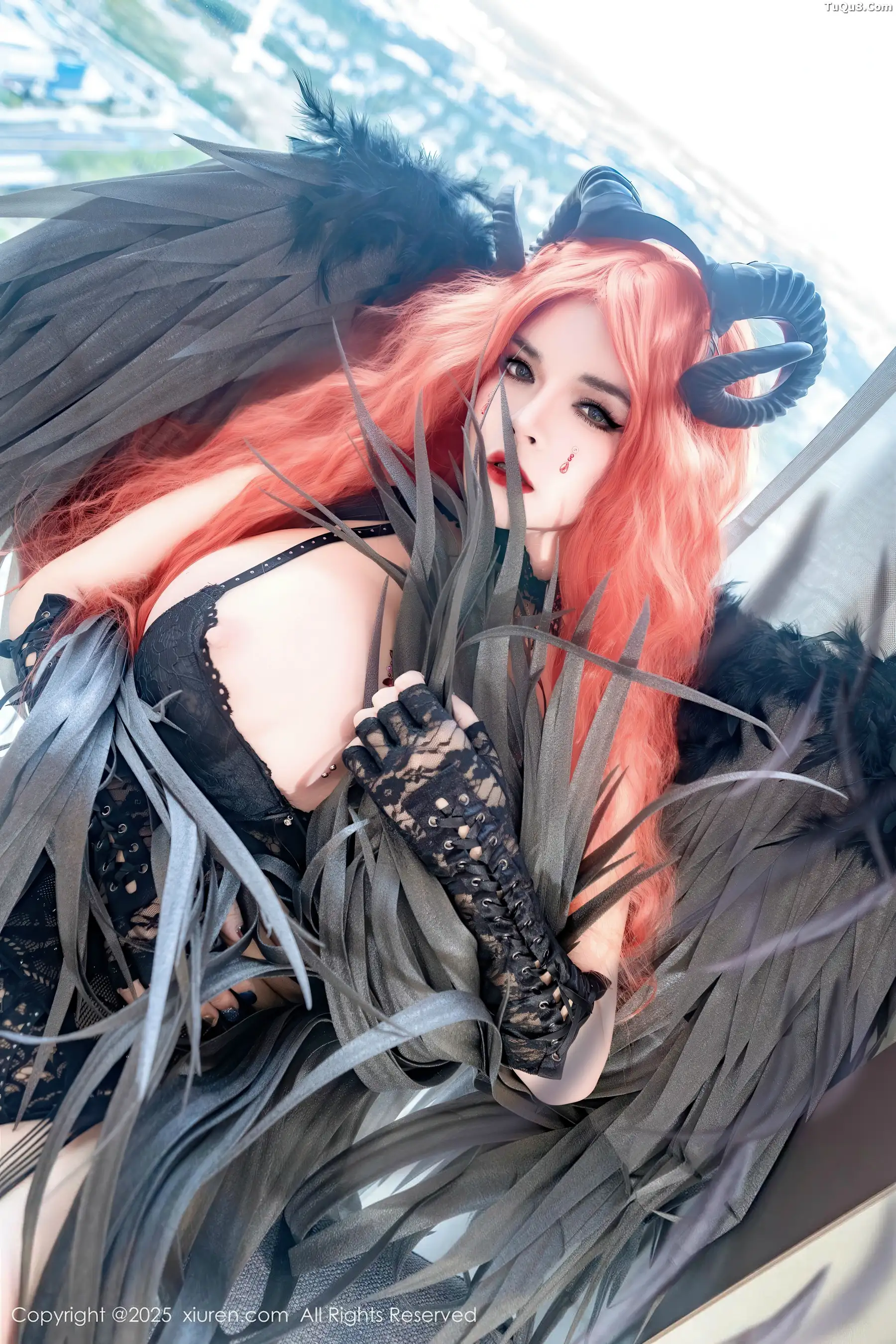 [秀人网] 2025.11.17 No.10994 伊丽莎有点白#[66P]-8