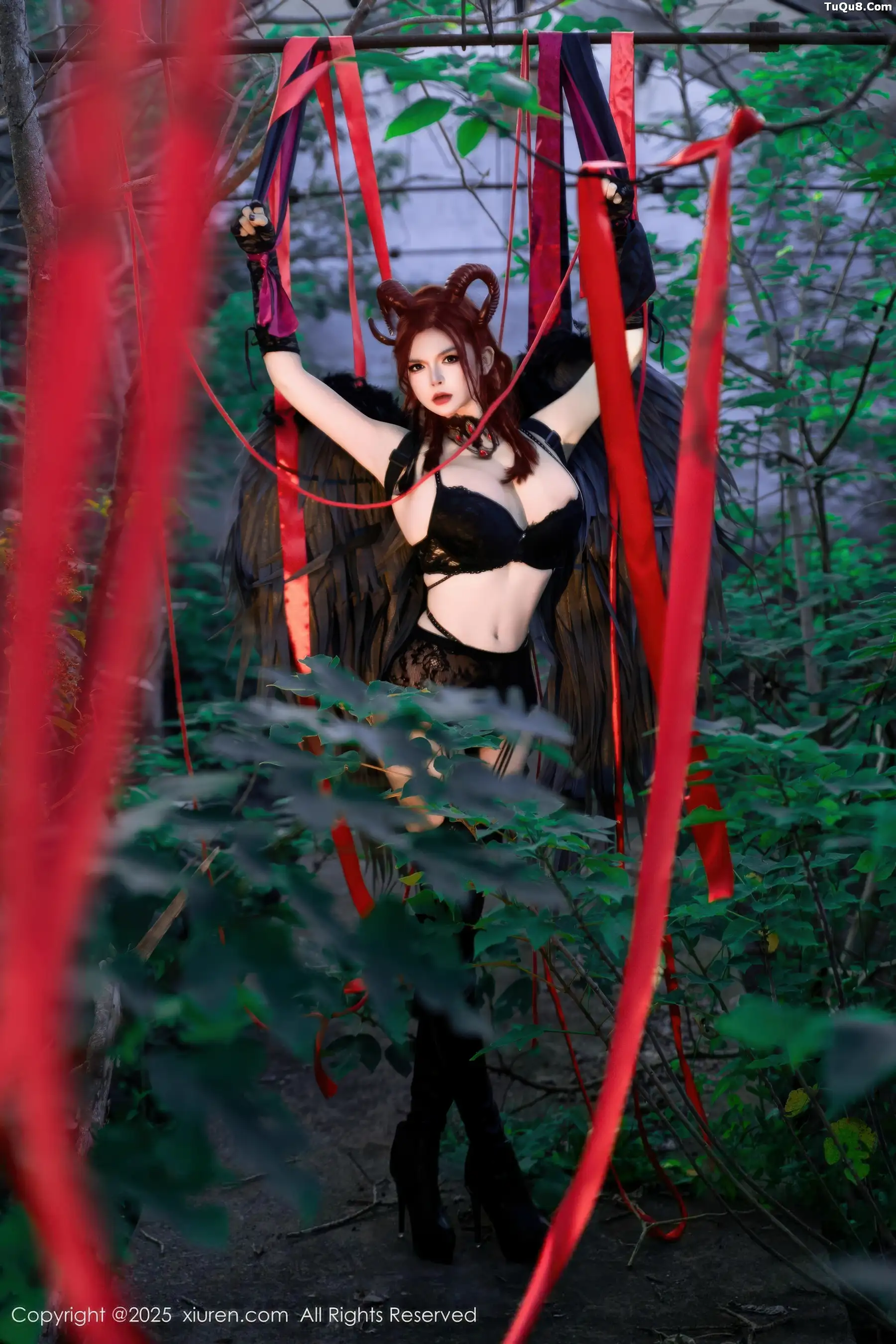 [秀人网] 2025.11.17 No.10994 伊丽莎有点白#[66P]-5