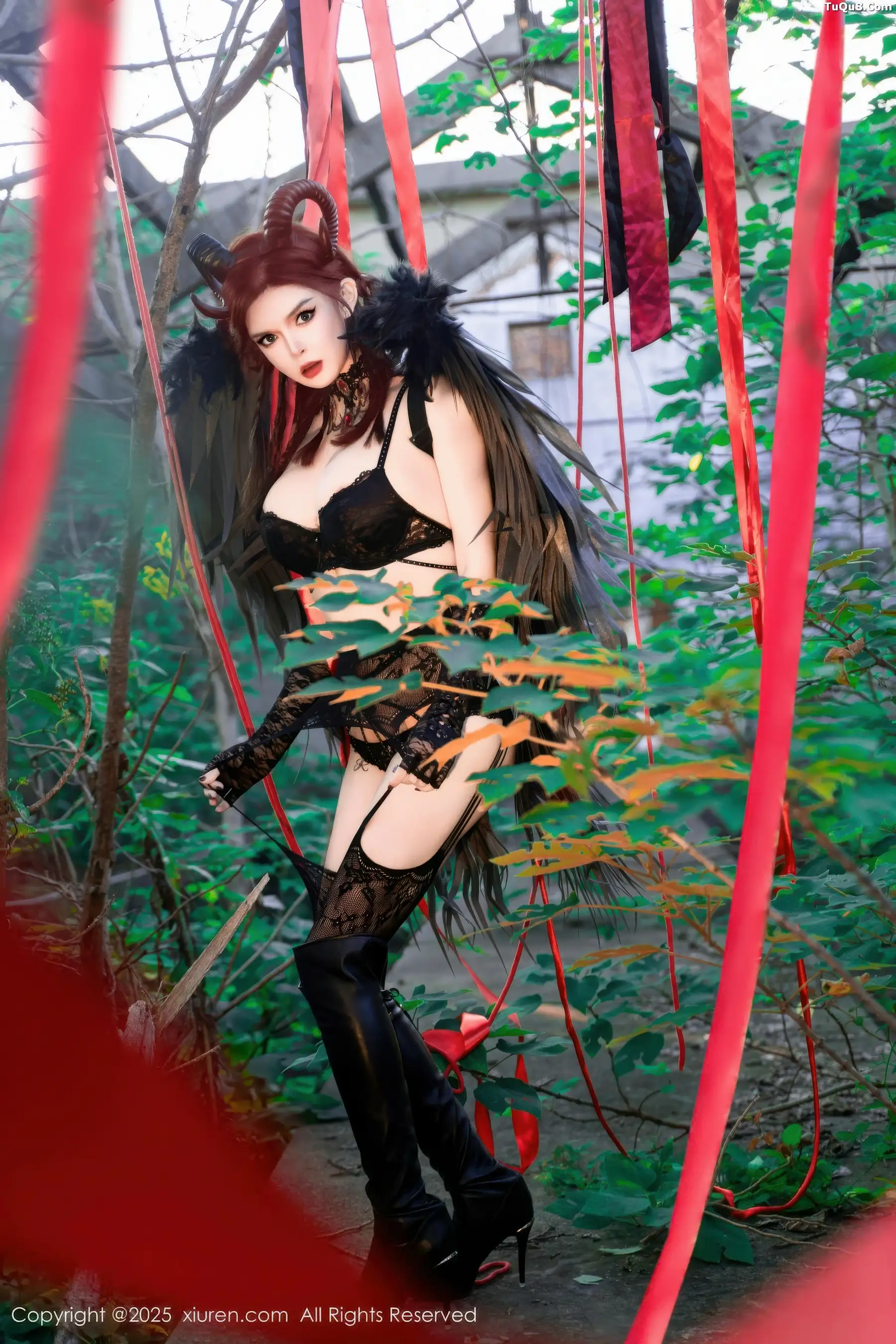 [秀人网] 2025.11.17 No.10994 伊丽莎有点白#[66P]-2