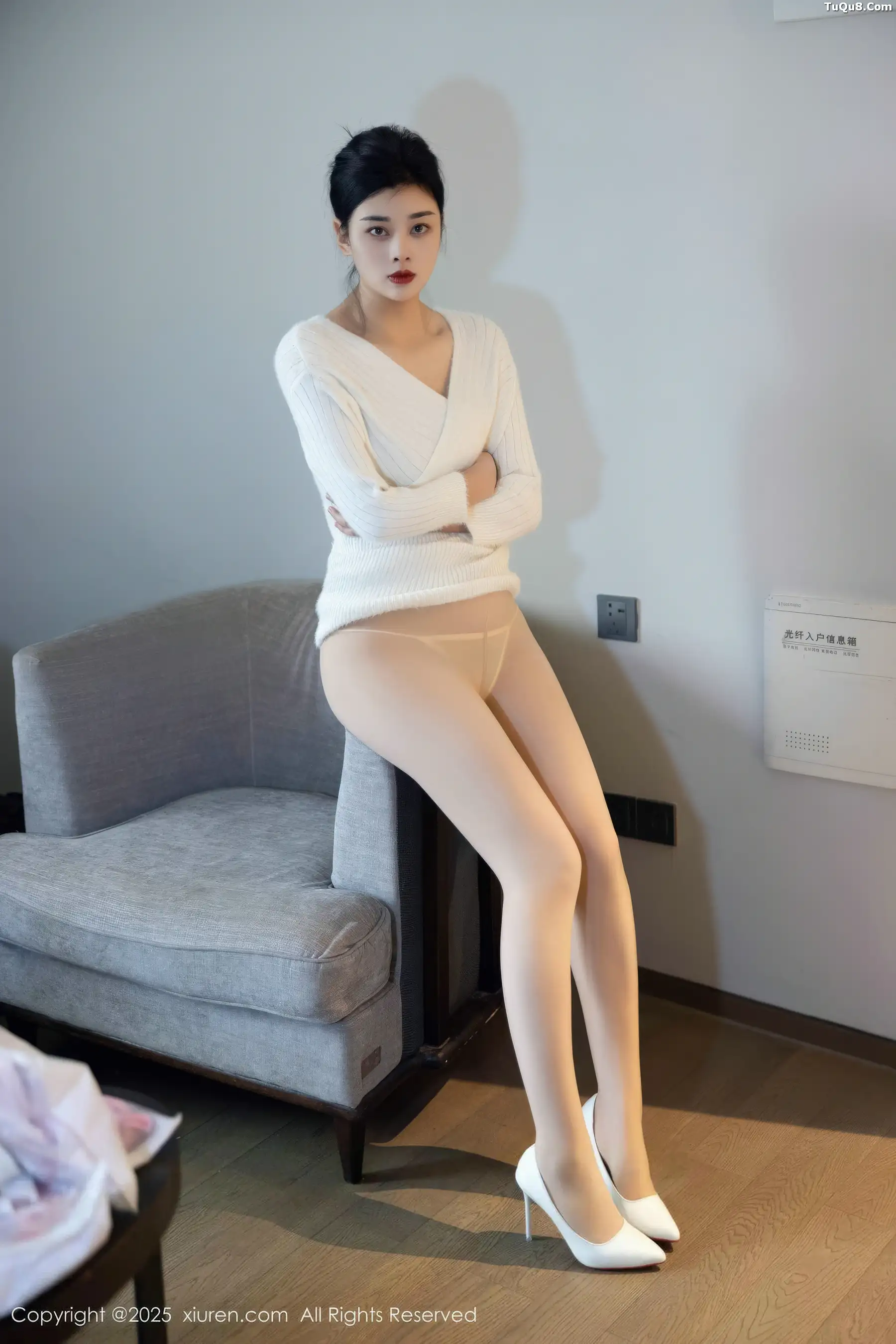 [秀人网] 2025.11.14 No.10986 徐清妍#[86P]-1