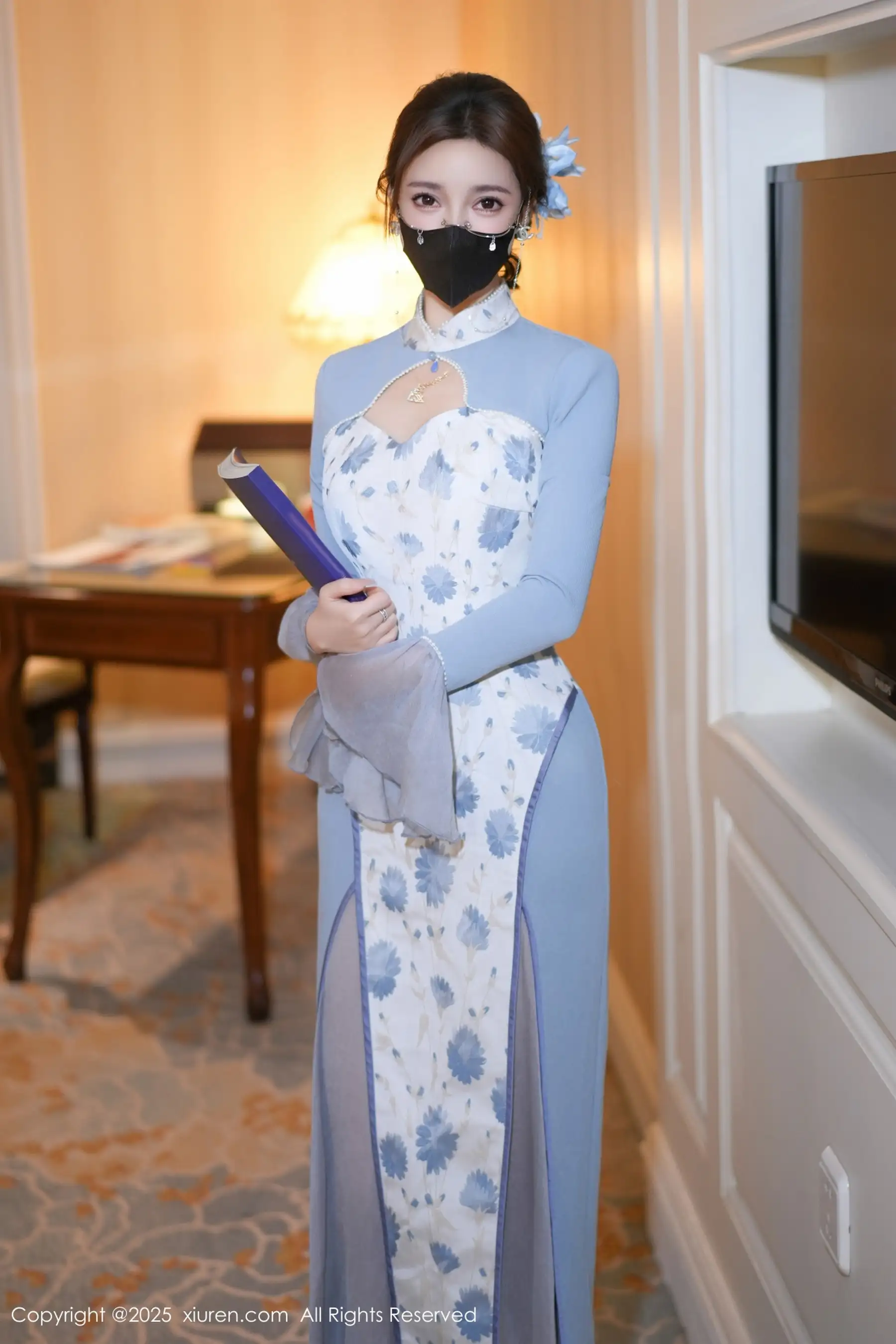 [秀人网] 2025.11.26 No.11033 Twins- 桃桃#[80P]-1