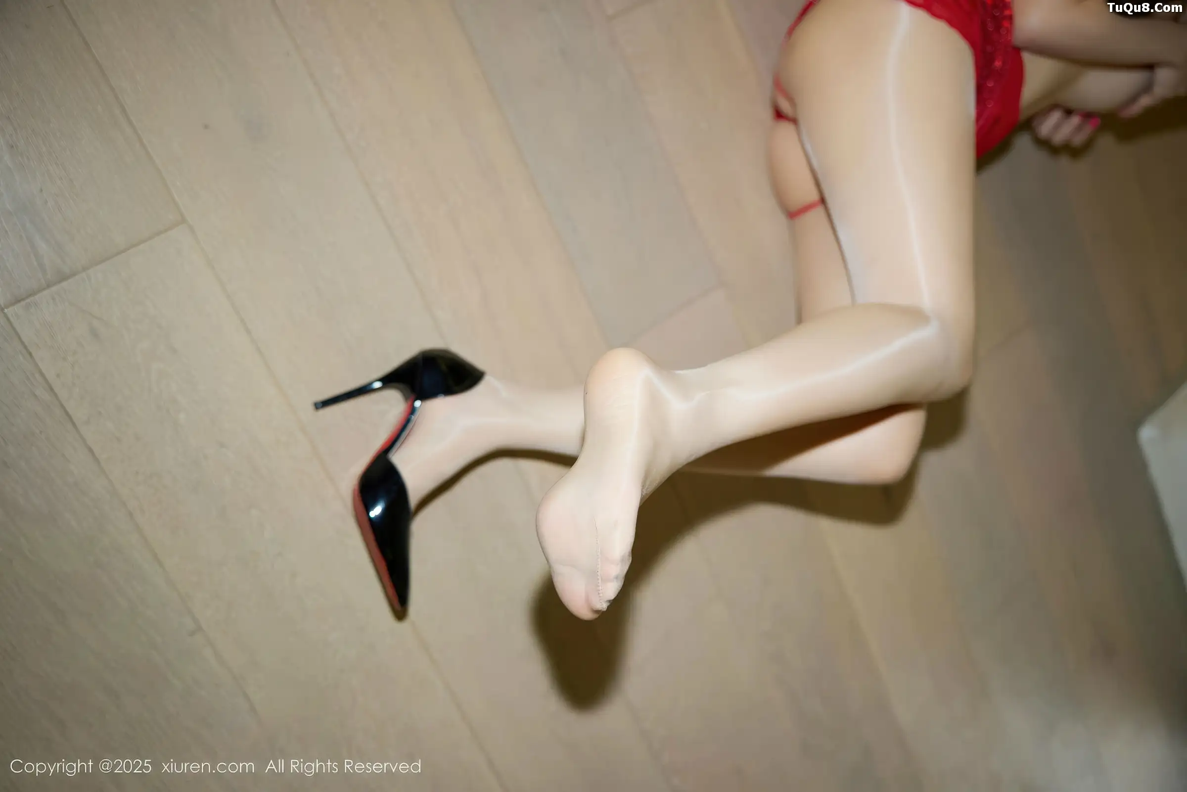 [秀人网] 2025.11.25 No.11031 尹甜甜#[52P]-1