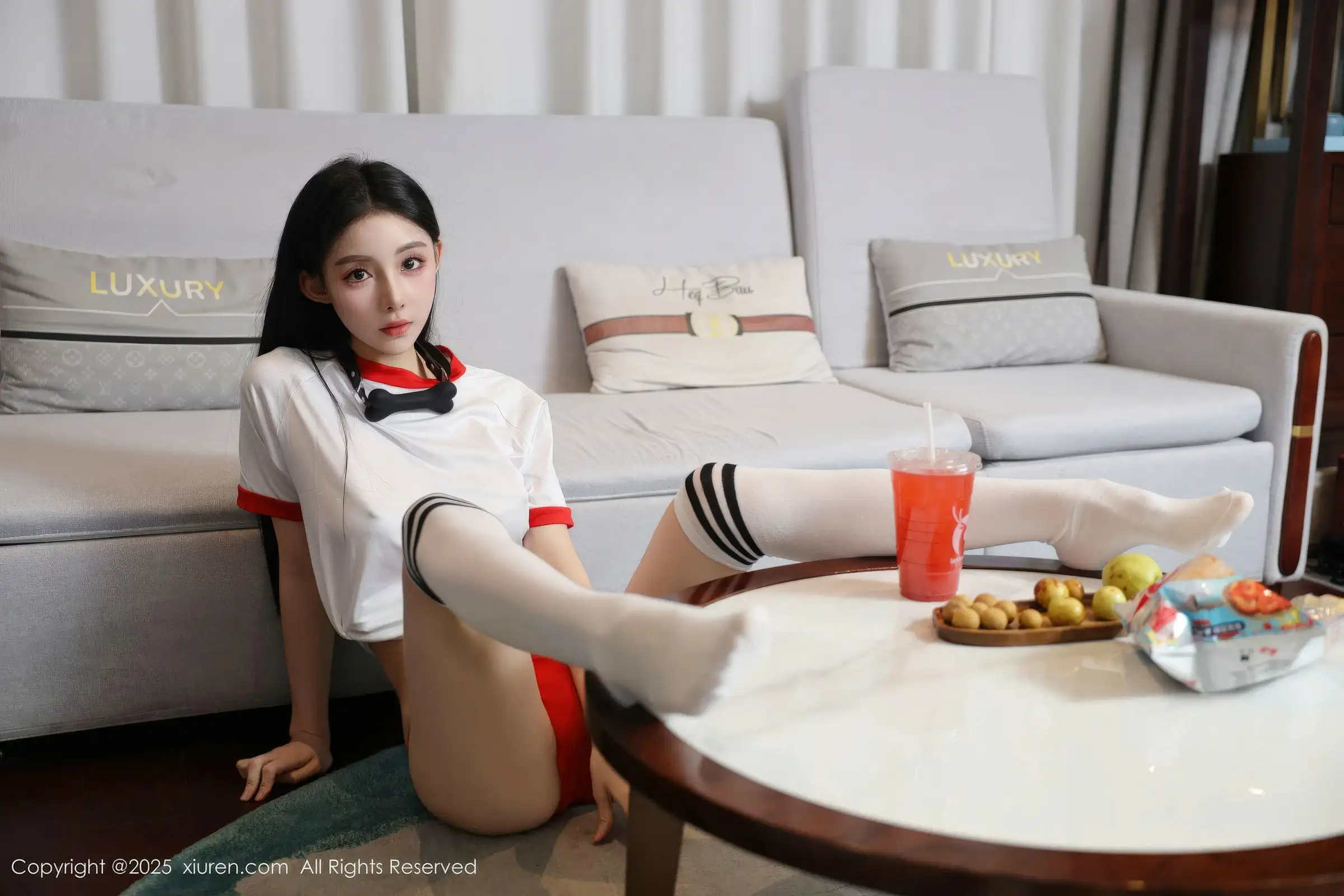 [秀人网] 2025.12.16 No.11110 许微微#[86P]-8