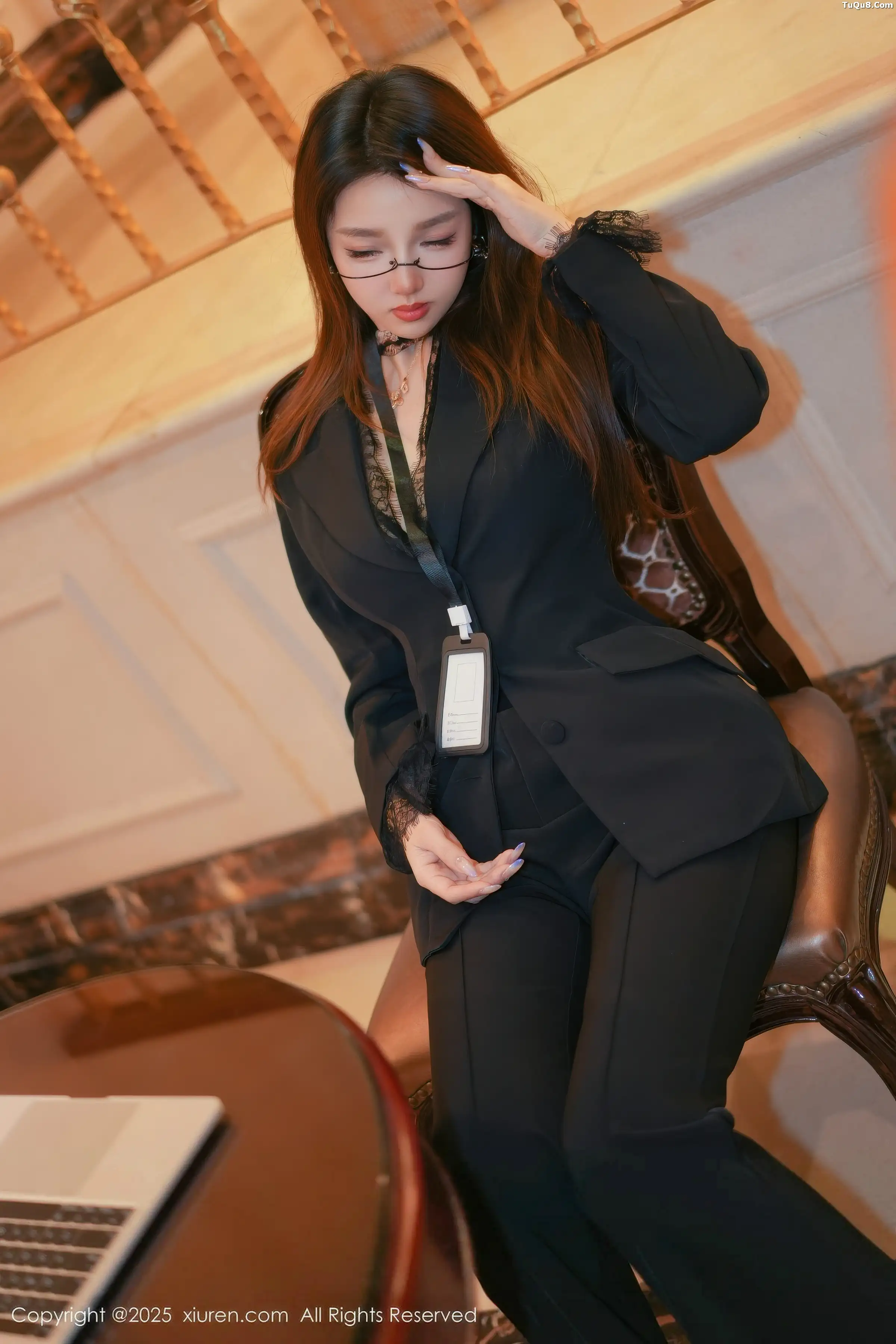 [秀人网] 2025.11.19 No.11007 Twins- 夭夭#[82P]-4