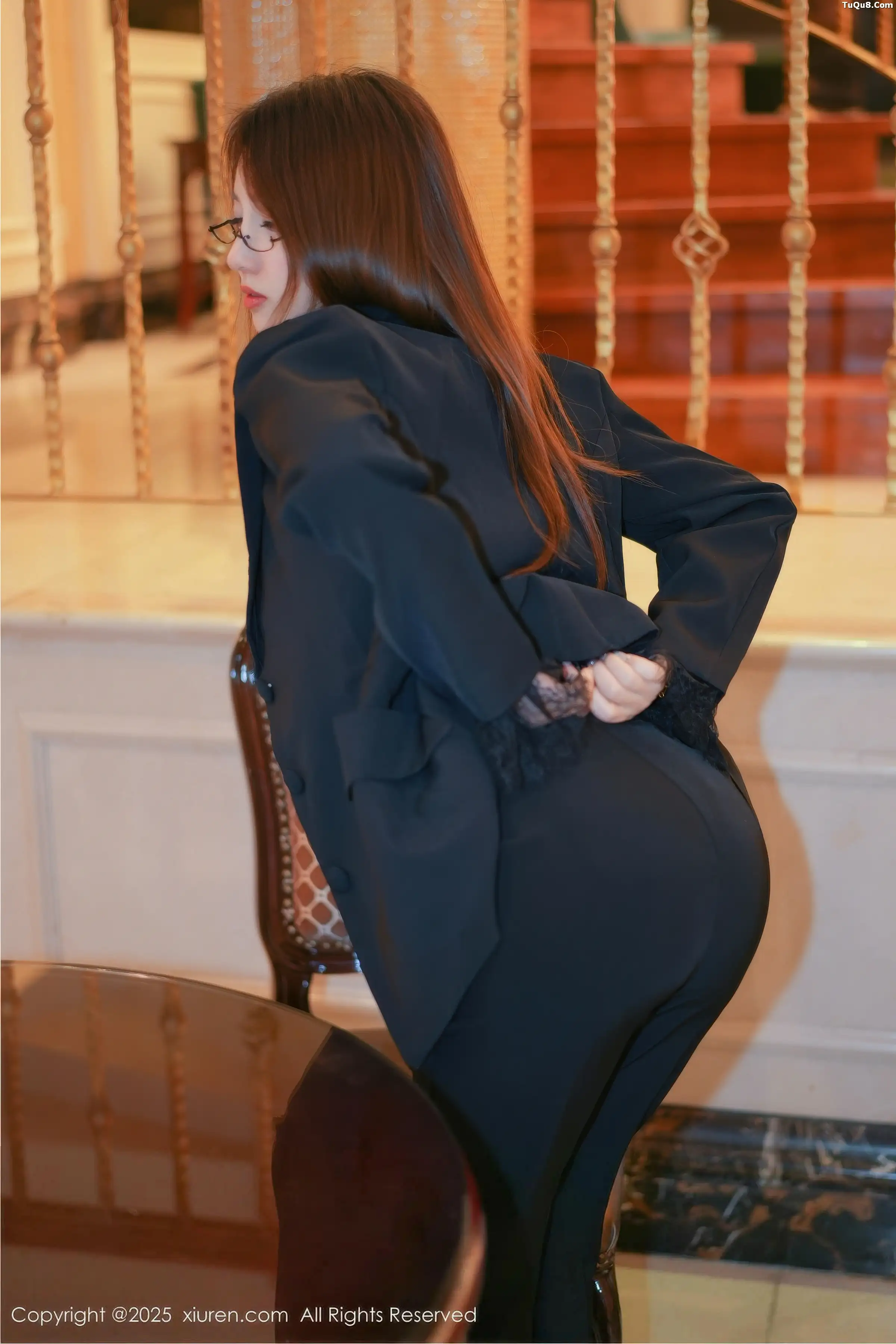 [秀人网] 2025.11.19 No.11007 Twins- 夭夭#[82P]-4