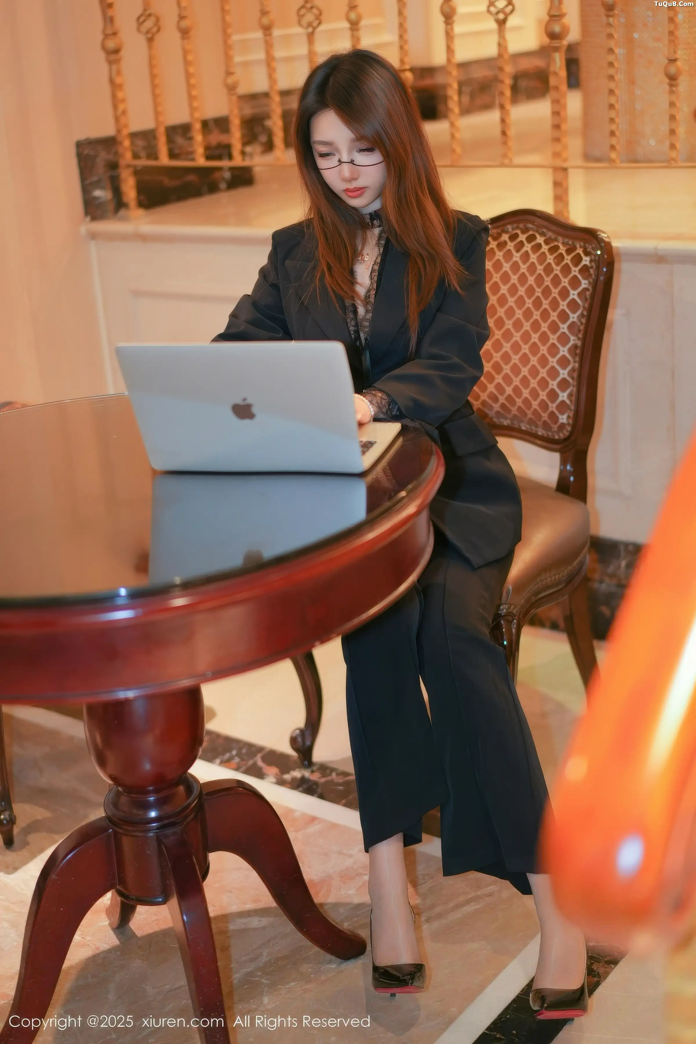 [秀人网] 2025.11.19 No.11007 Twins- 夭夭#[82P]-9