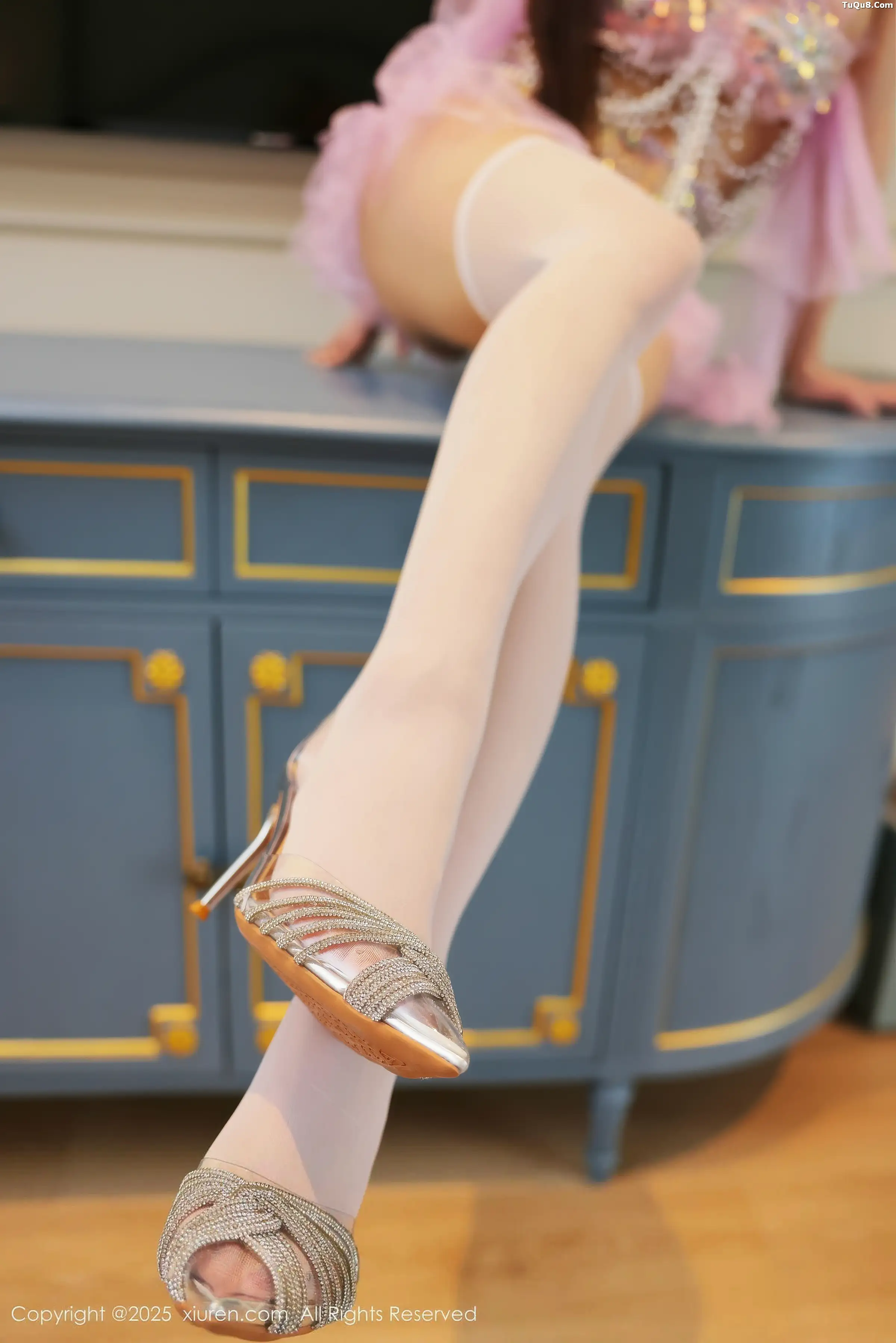 [秀人网] 2025.11.21 No.11020 小肉肉咪#[70P]-2