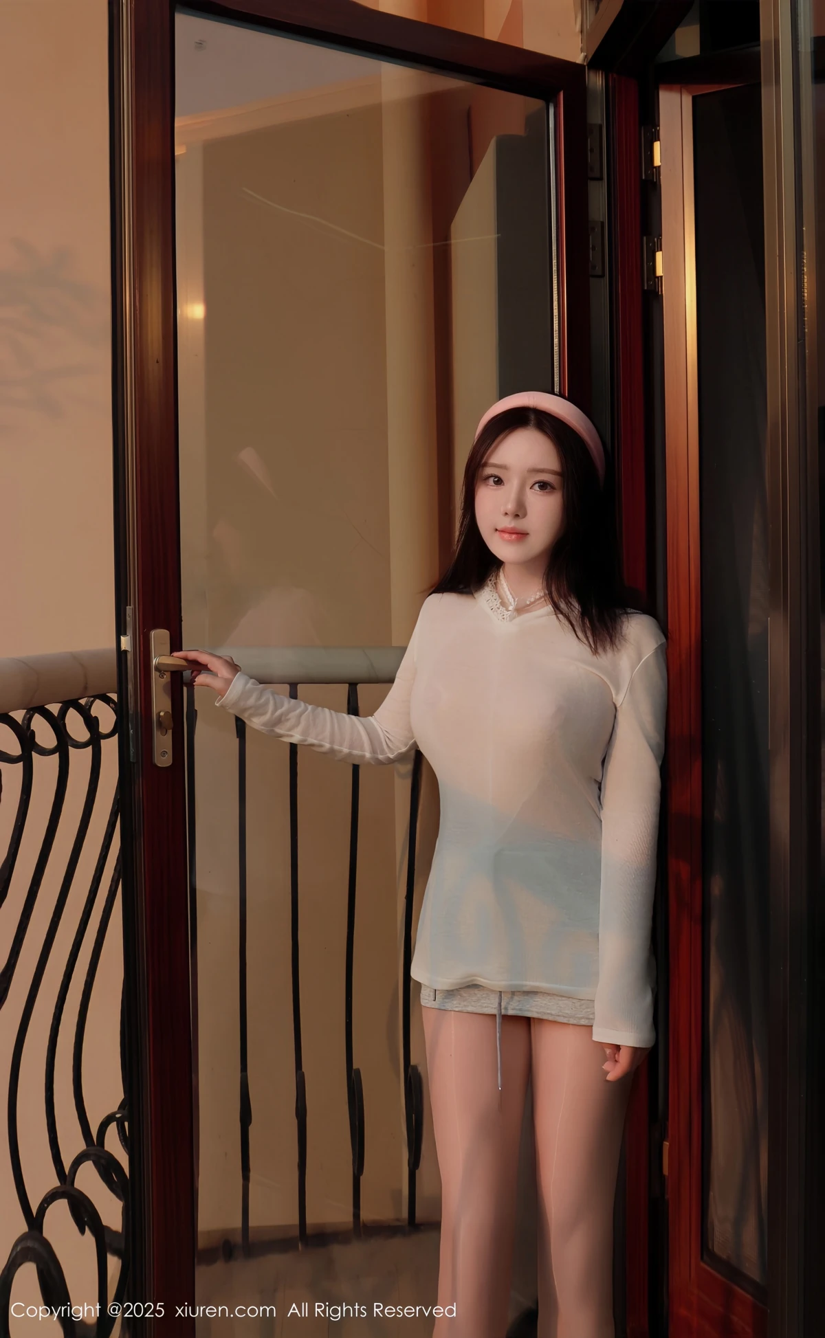 [秀人网] 2025.02.21 No.9923 小薯条nienie#[51P]-2