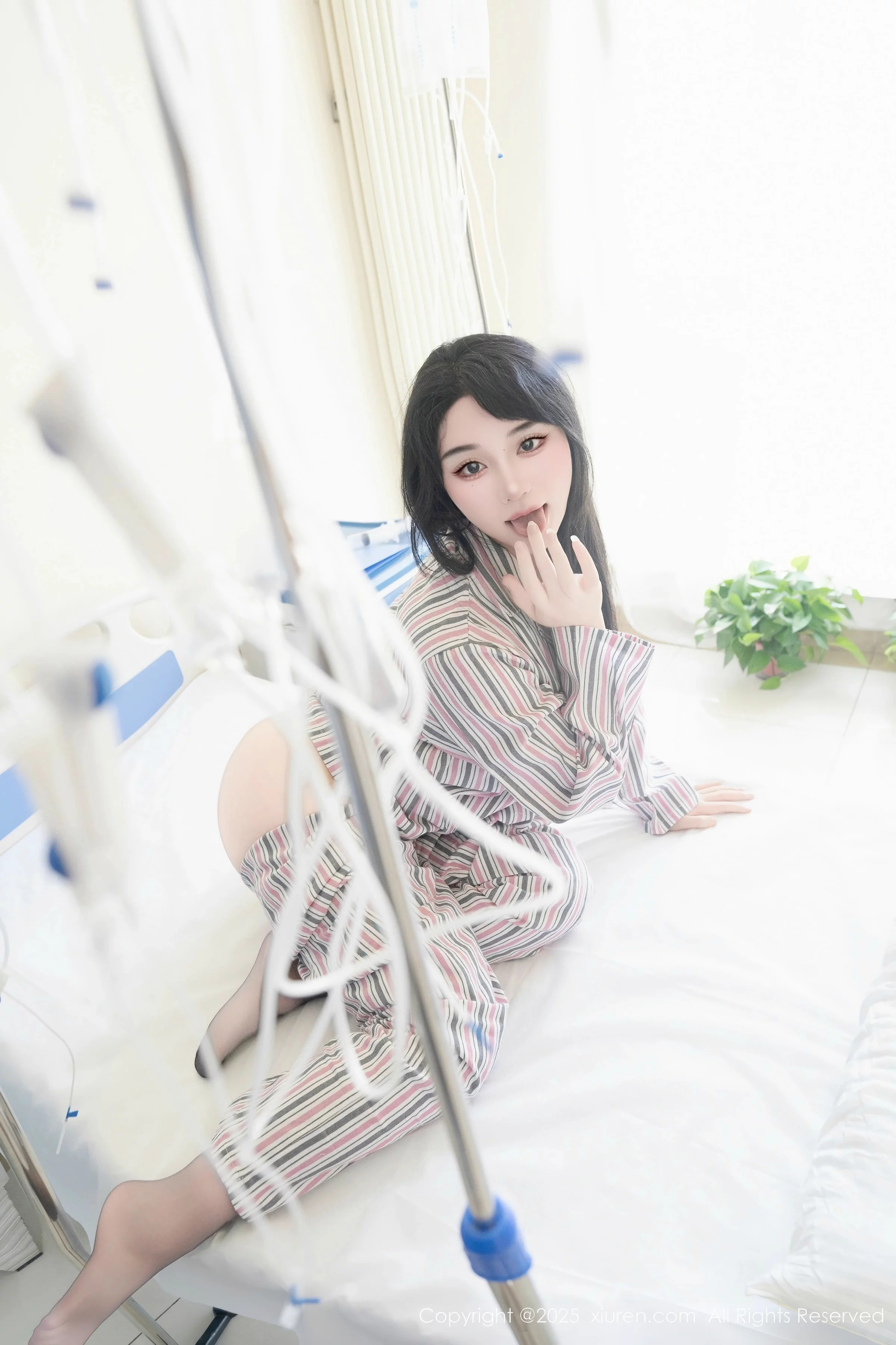 [秀人网] 2025.08.14 No.10648 汐汐爱吃草莓#[80P]-3