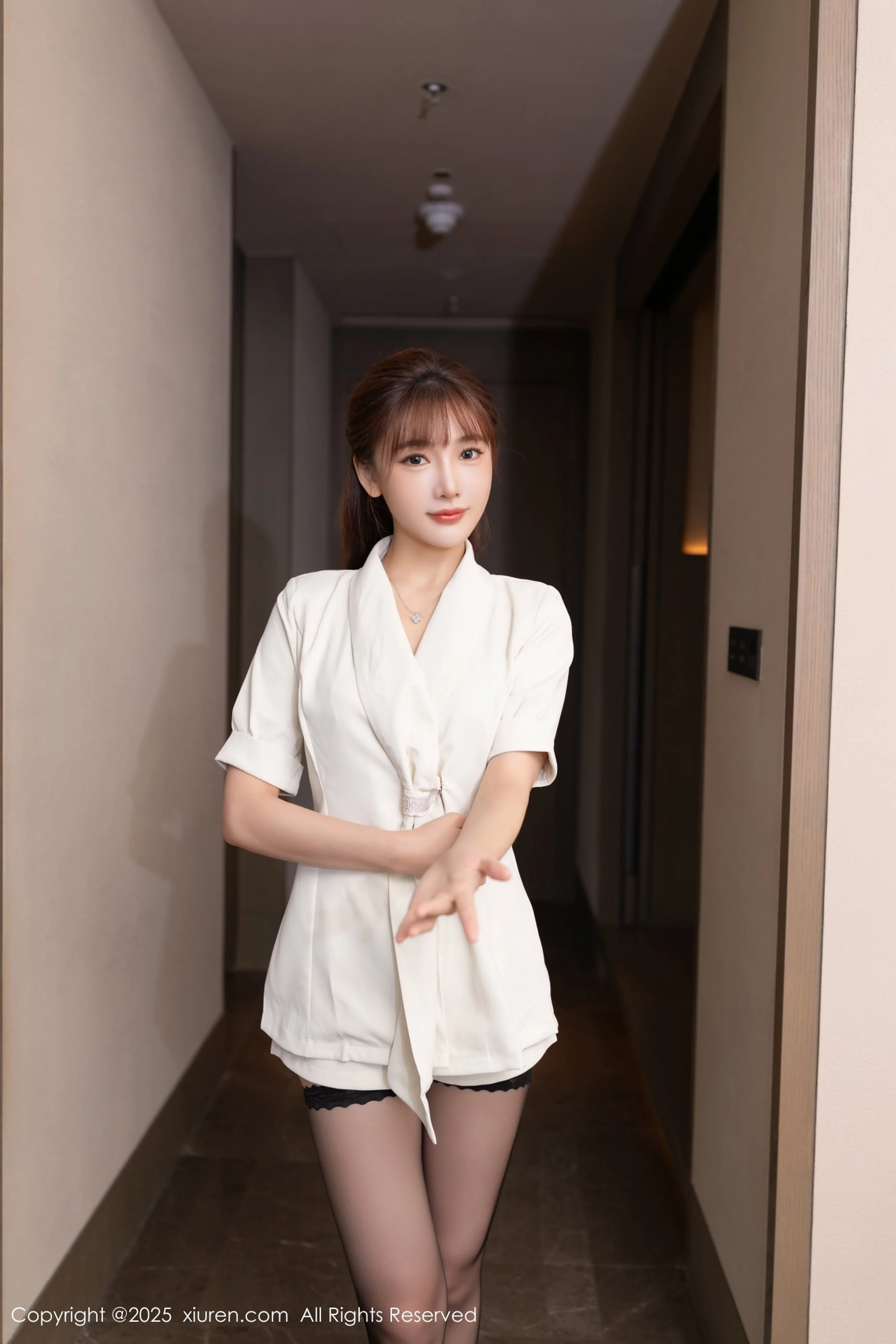 [秀人网] 2025.08.14 No.10650 陆萱萱#[70P]-2