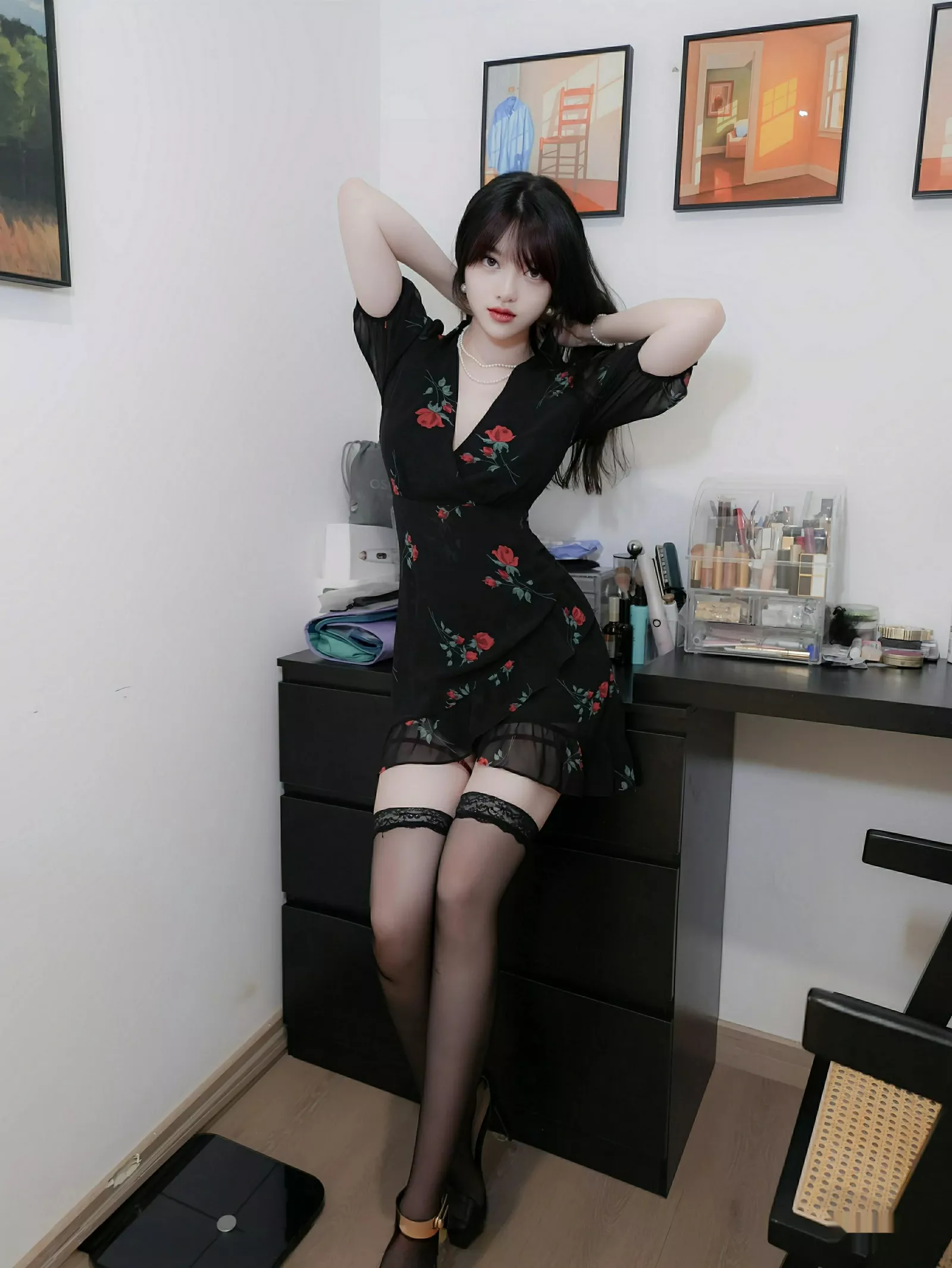 [秀人网] 2025.07.25 No.10586 白露#[84P]-1