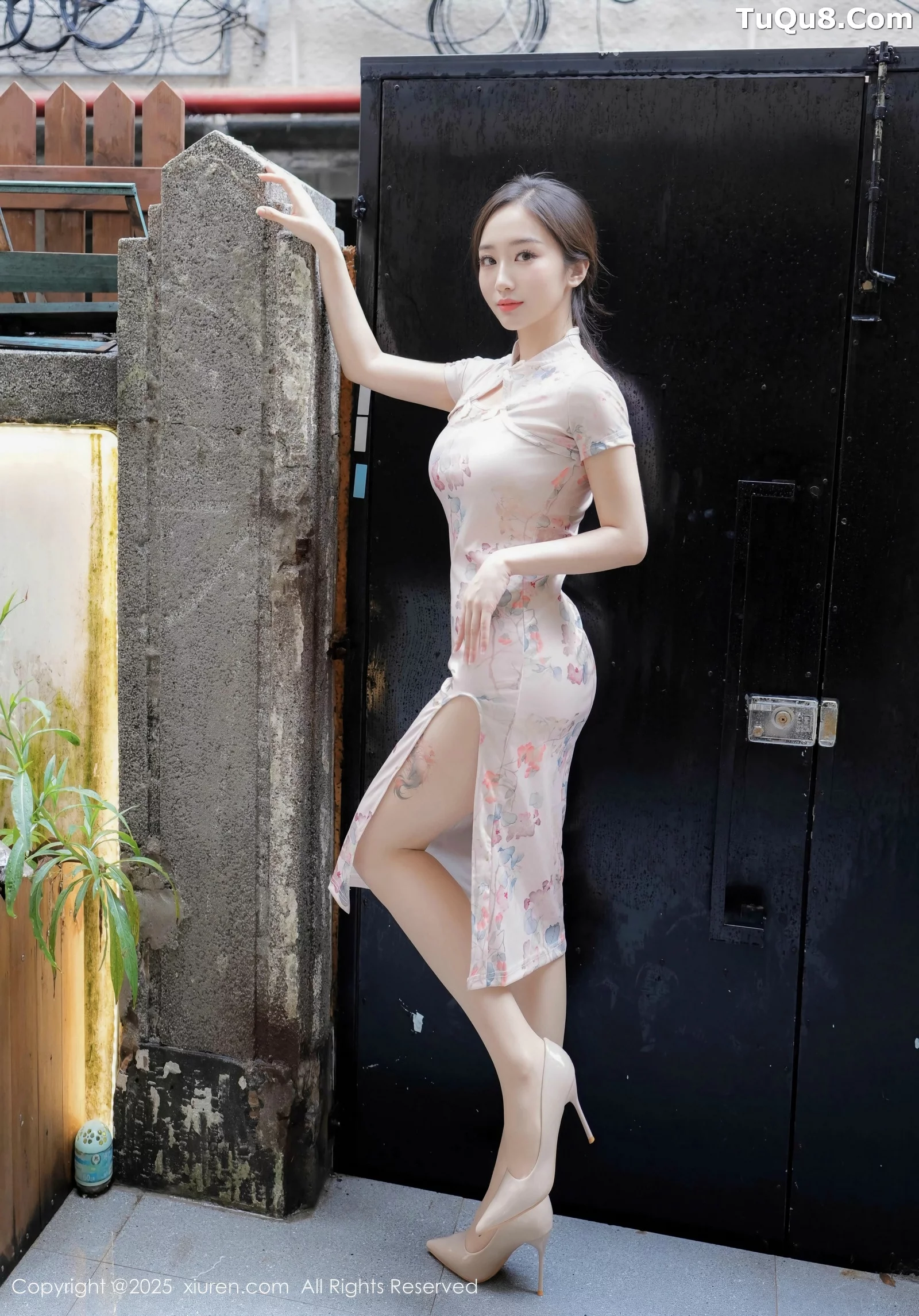 [秀人网] 2025.08.20 No.10671 楠芝#[54P]-1