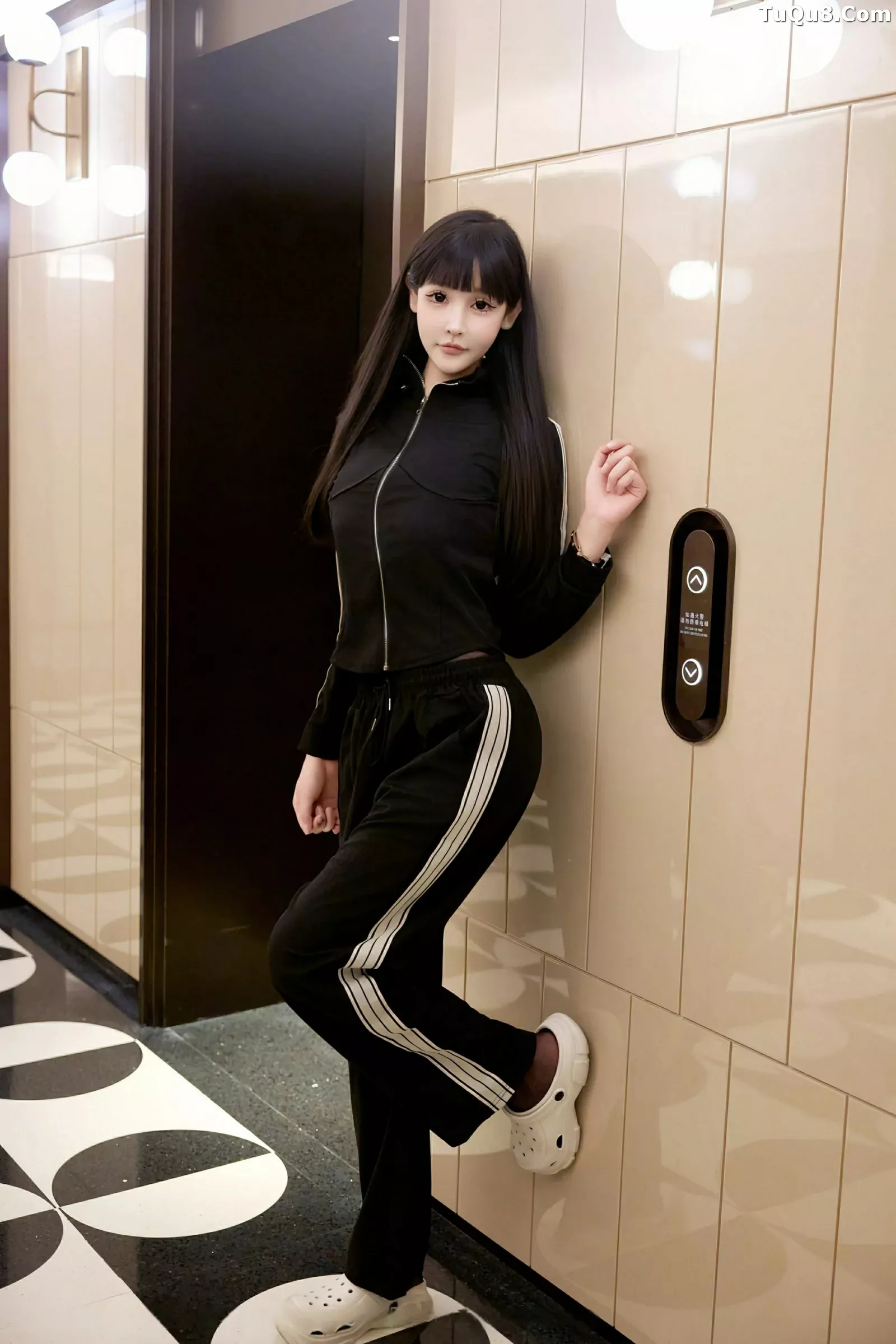 [秀人网] 2025.06.30 No.10482 智恩#[75P]-1