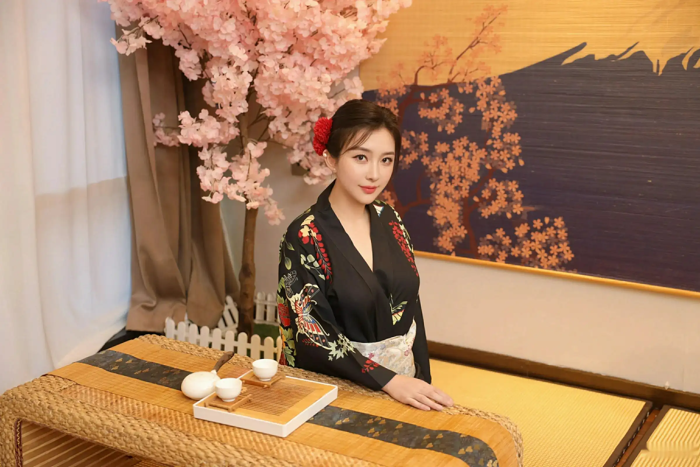 [秀人网] 2025.08.07 No.10627 苏一诺#[80P]-1