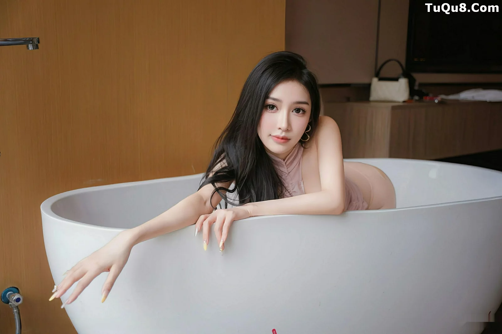 [秀人网] 2025.08.26 No.10689 小阿娇#[73P]-1