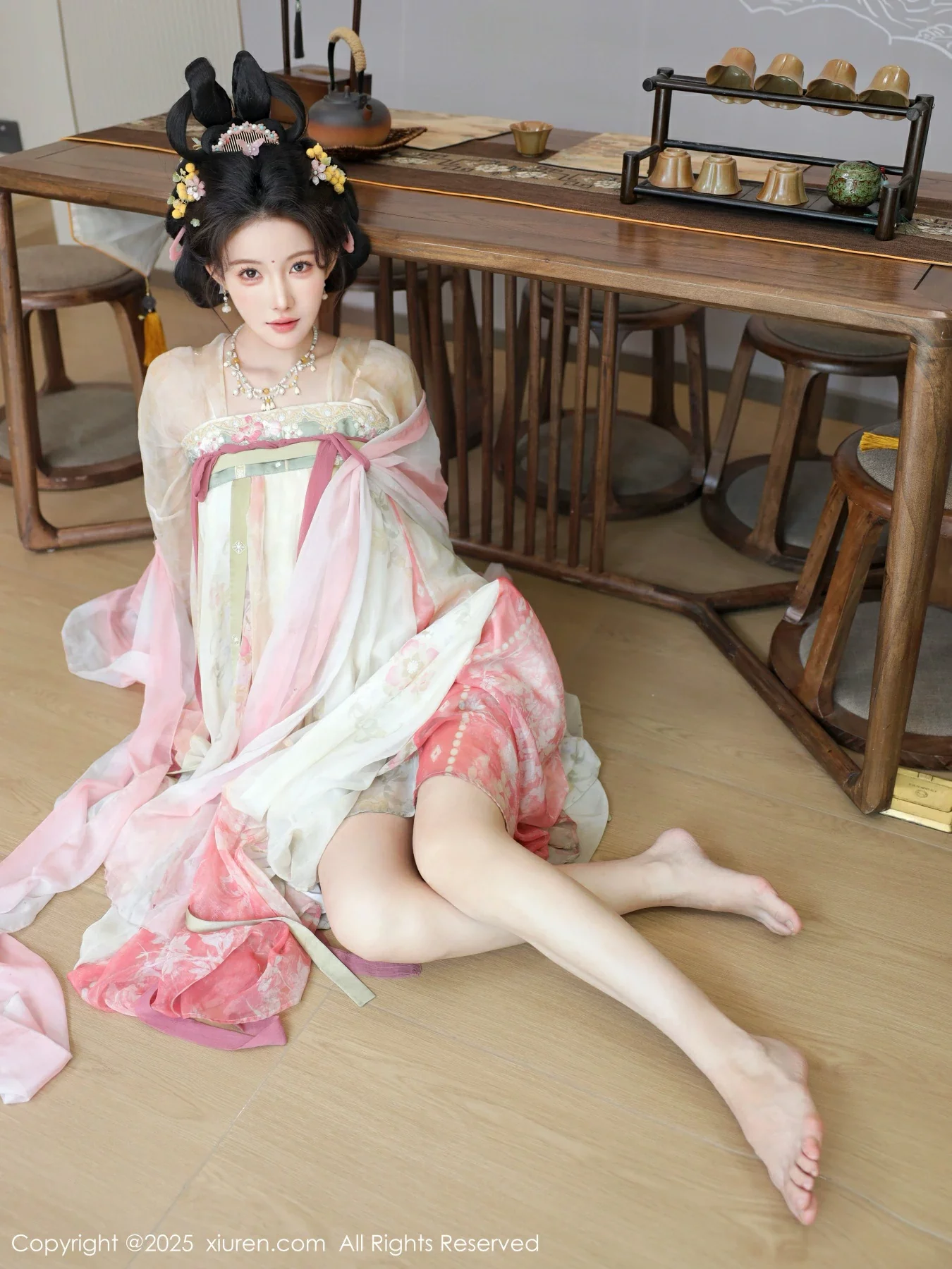 [秀人网] 2025.08.13 No.10645 梨霜儿#[82P]-1