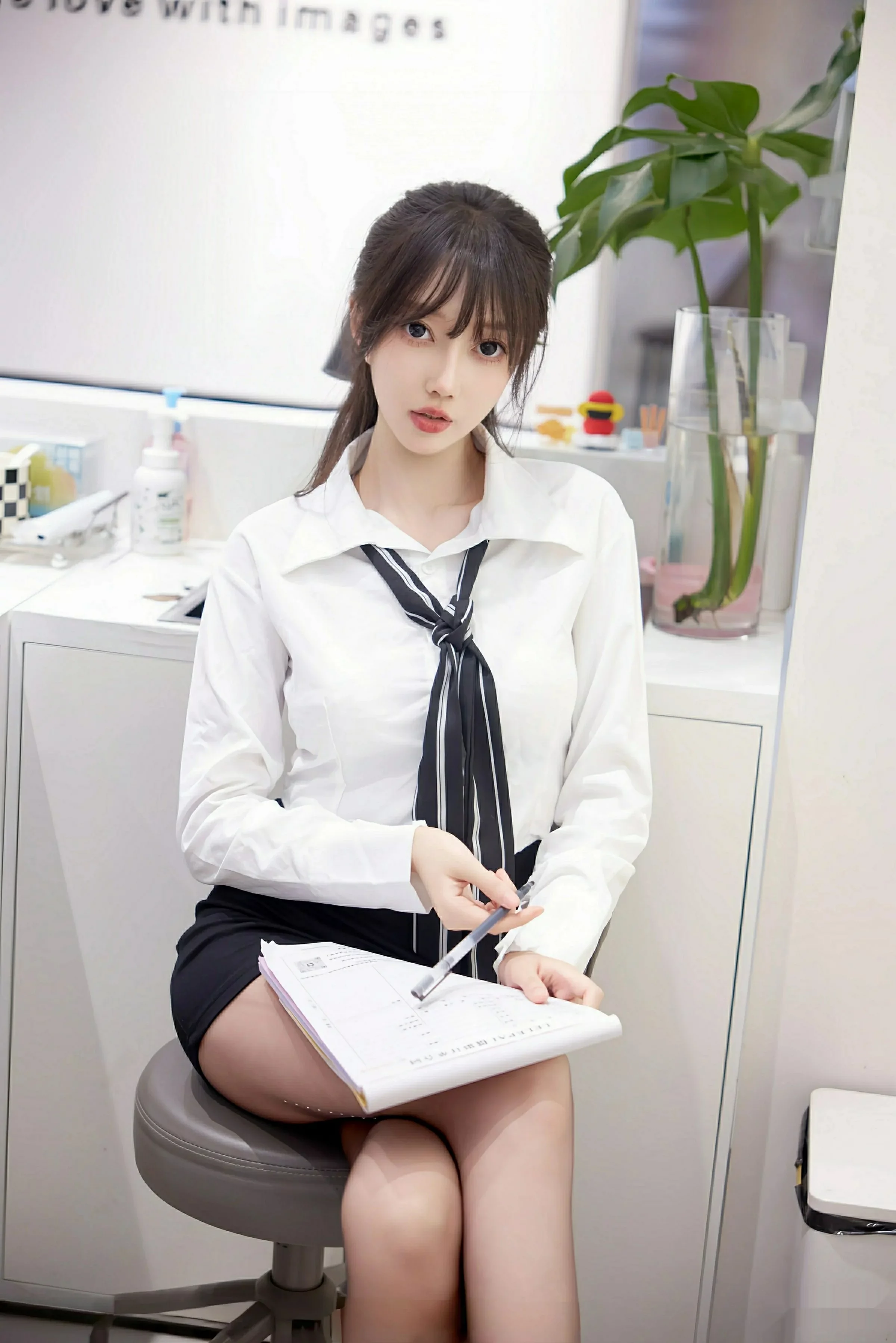 [秀人网] 2025.08.11 No.10636 玥儿玥#[58P]-2