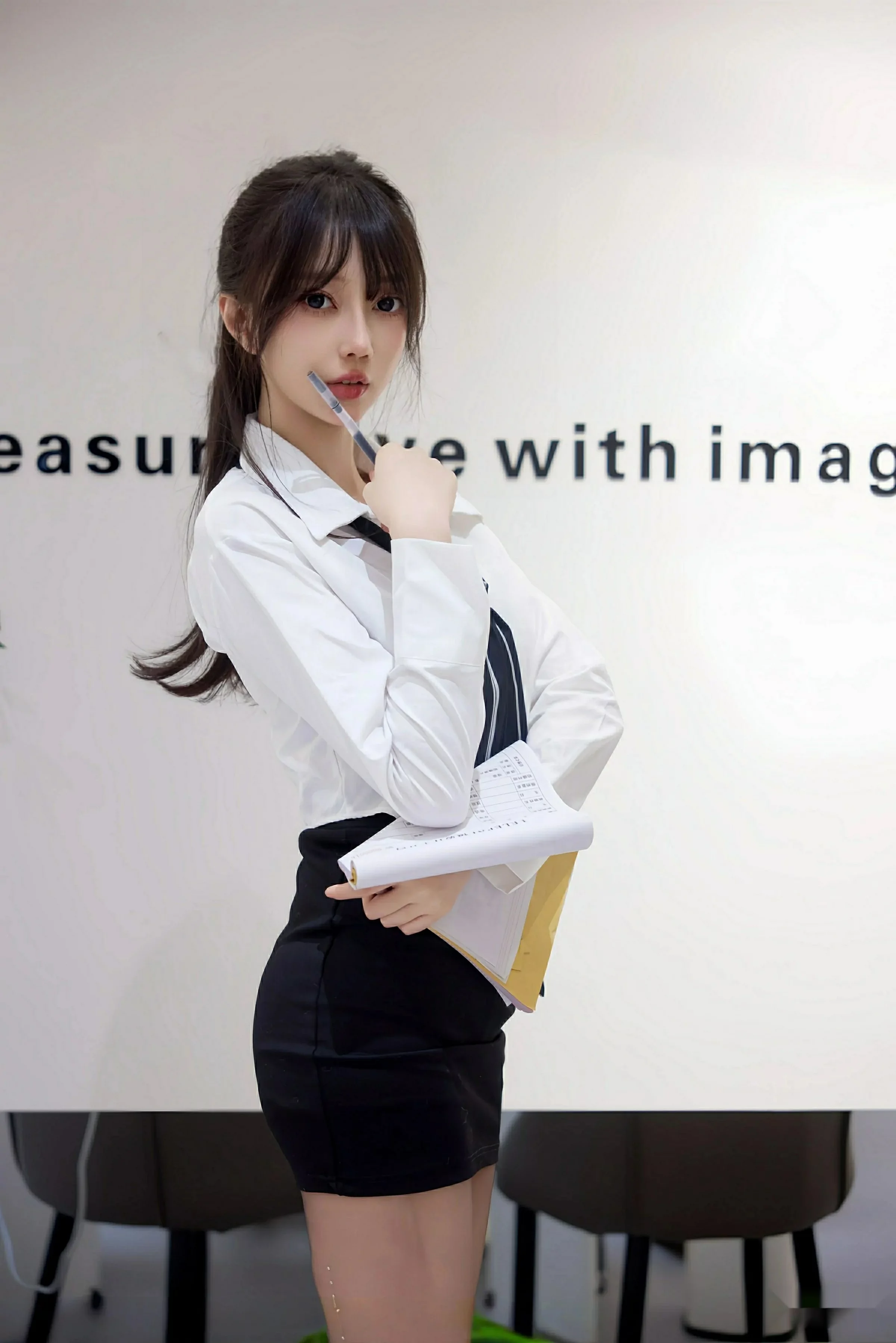 [秀人网] 2025.08.11 No.10636 玥儿玥#[58P]-8