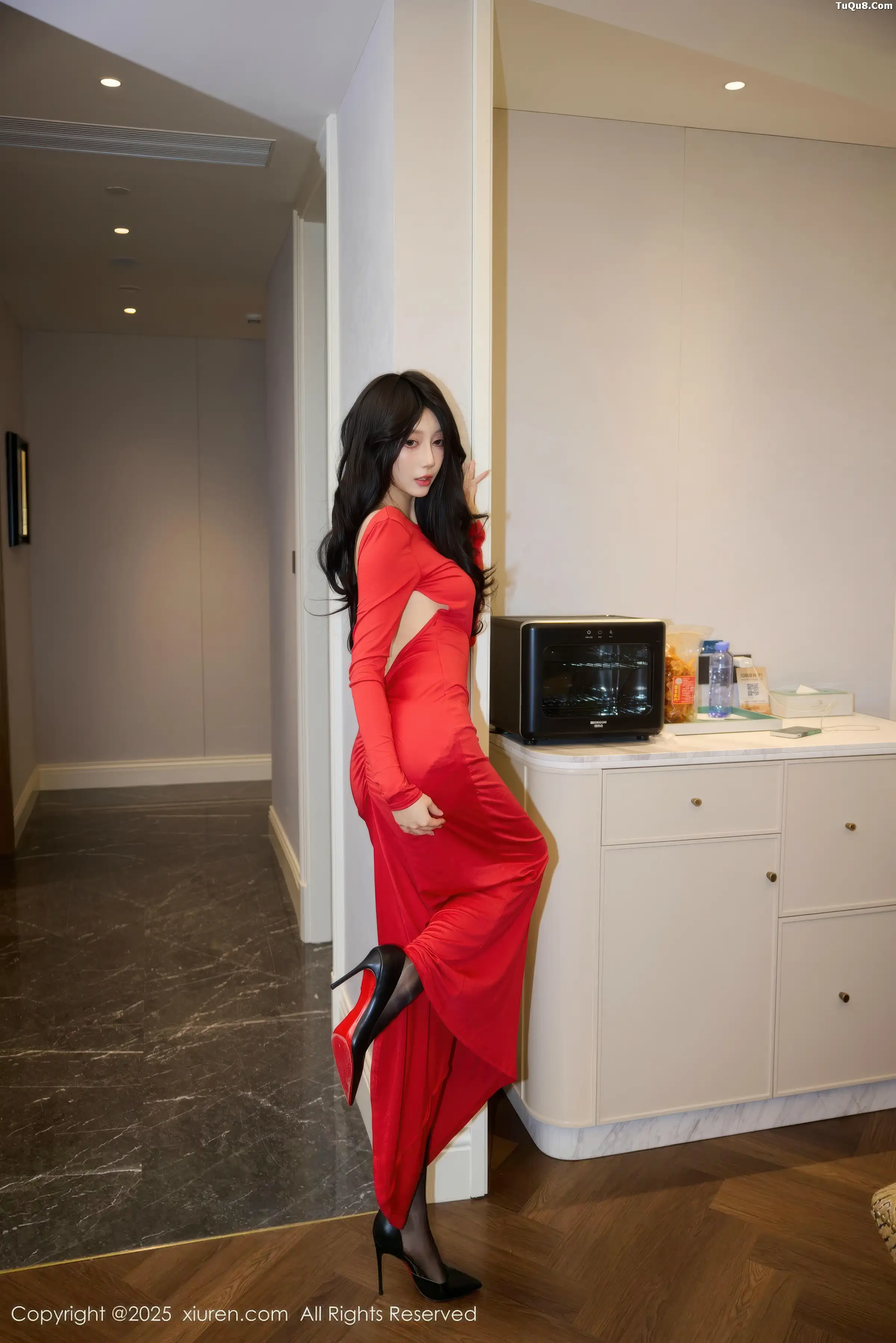 [秀人网] 2025.12.29 No.11169 玥儿玥#[71P]-1