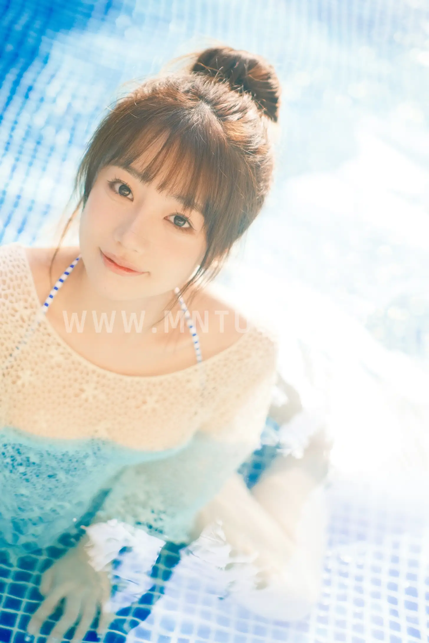 [艺图语] 2022.09.07 Vol.1893 – 夏日泳池 温思儿vv#[24P]-8