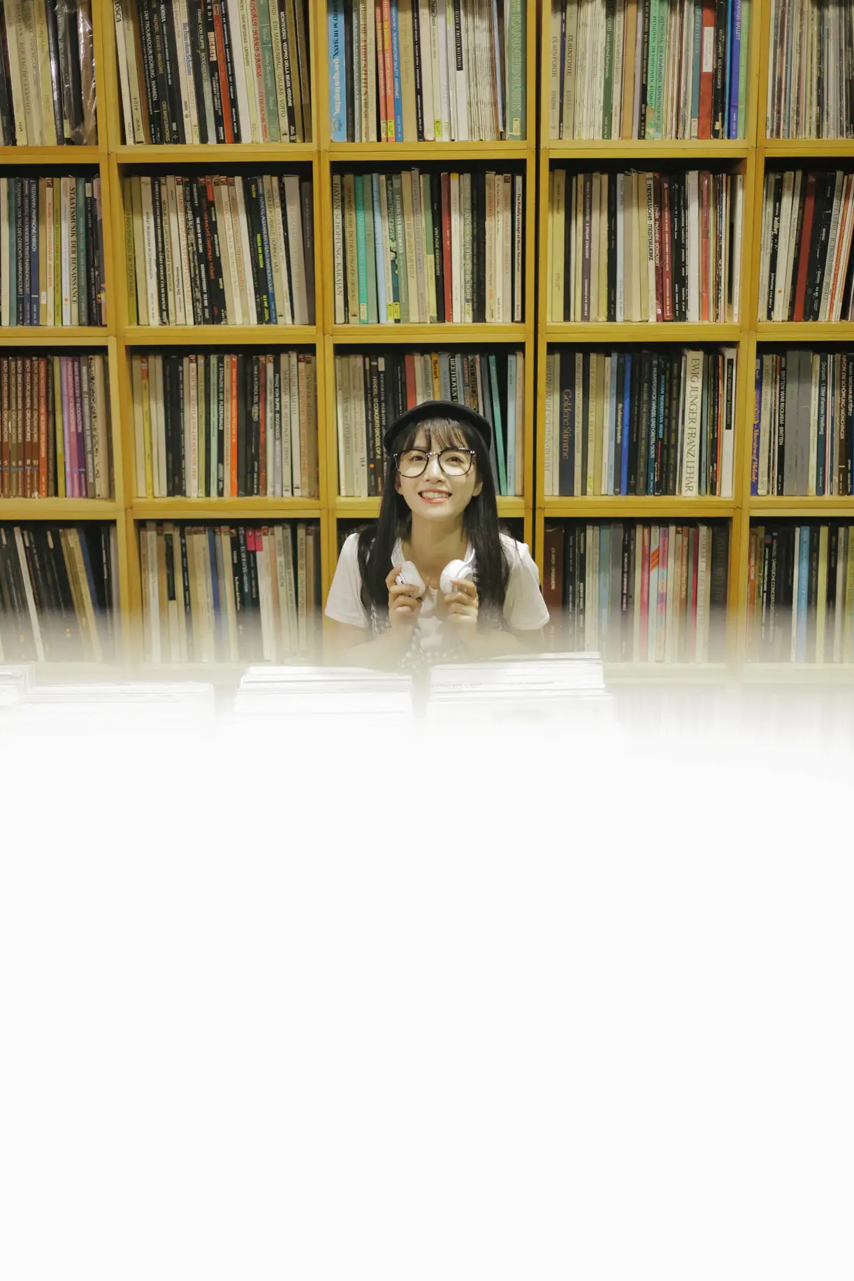 [艺图语] 2022.08.16 Vol.1717 – 黑胶唱片的小时光 一只阿梦崽#[43P]-8