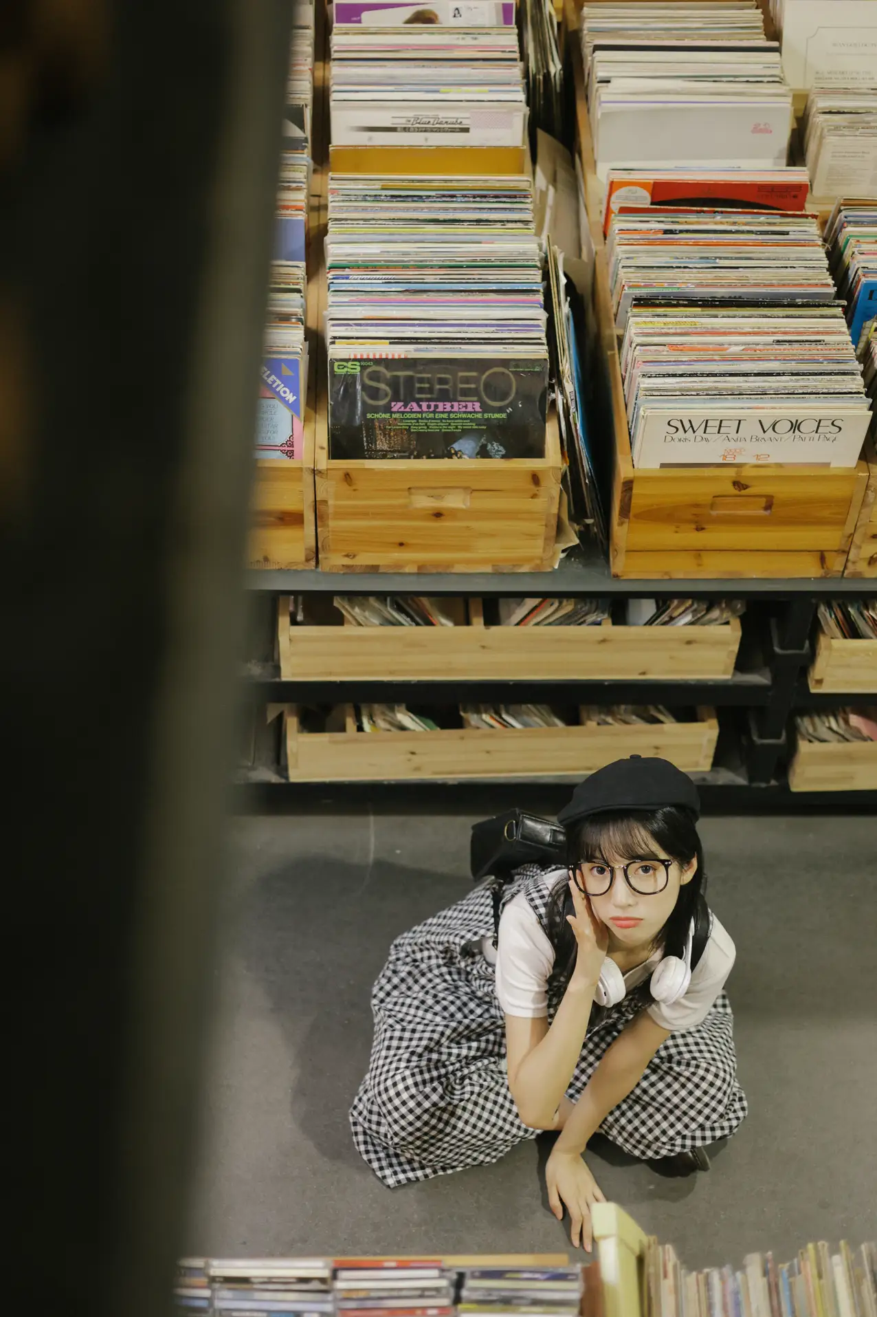 [艺图语] 2022.08.16 Vol.1717 – 黑胶唱片的小时光 一只阿梦崽#[43P]-10