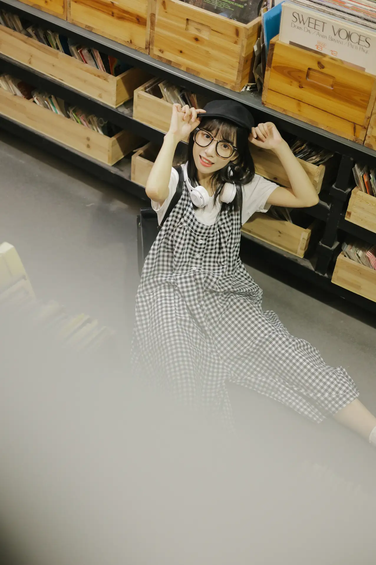 [艺图语] 2022.08.16 Vol.1717 – 黑胶唱片的小时光 一只阿梦崽#[43P]-4