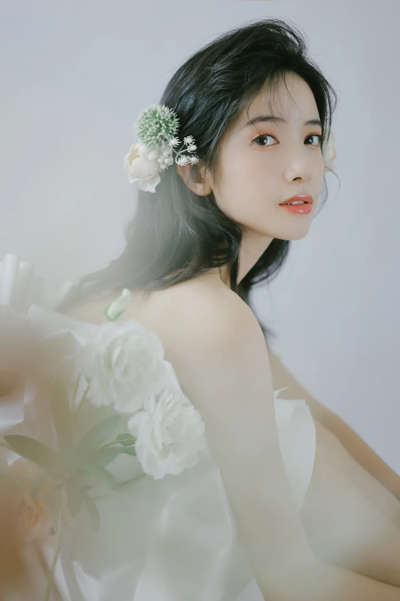 [艺图语] 2022.07.26 Vol.1541 – 花束女孩 一只阿梦崽#[32P]-6