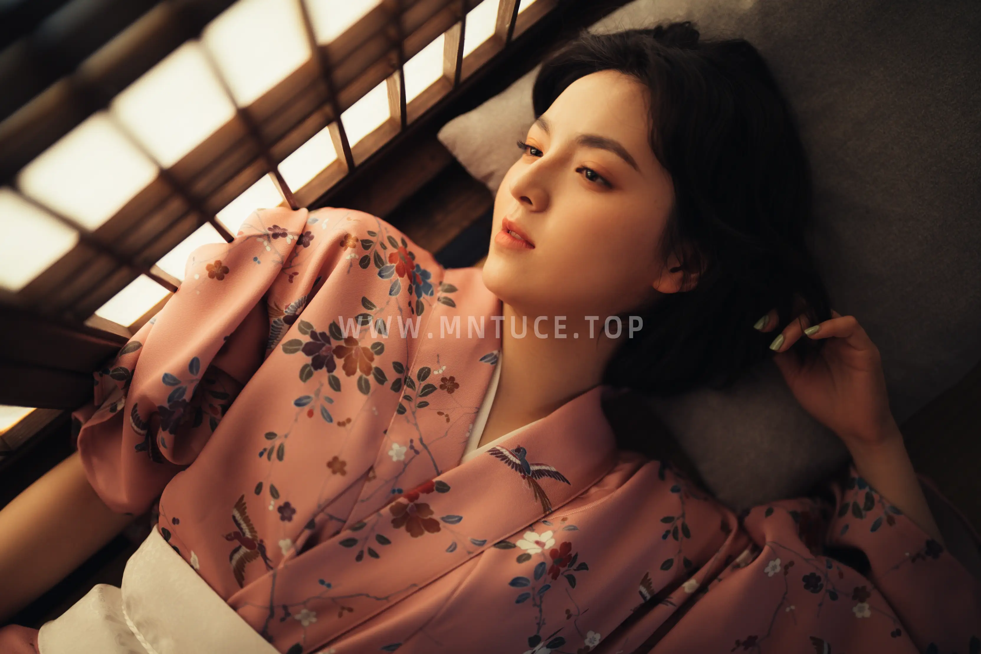 [艺图语] 2021.11.19 Vol.458 – 维族的少女 dudu#[32P]-9