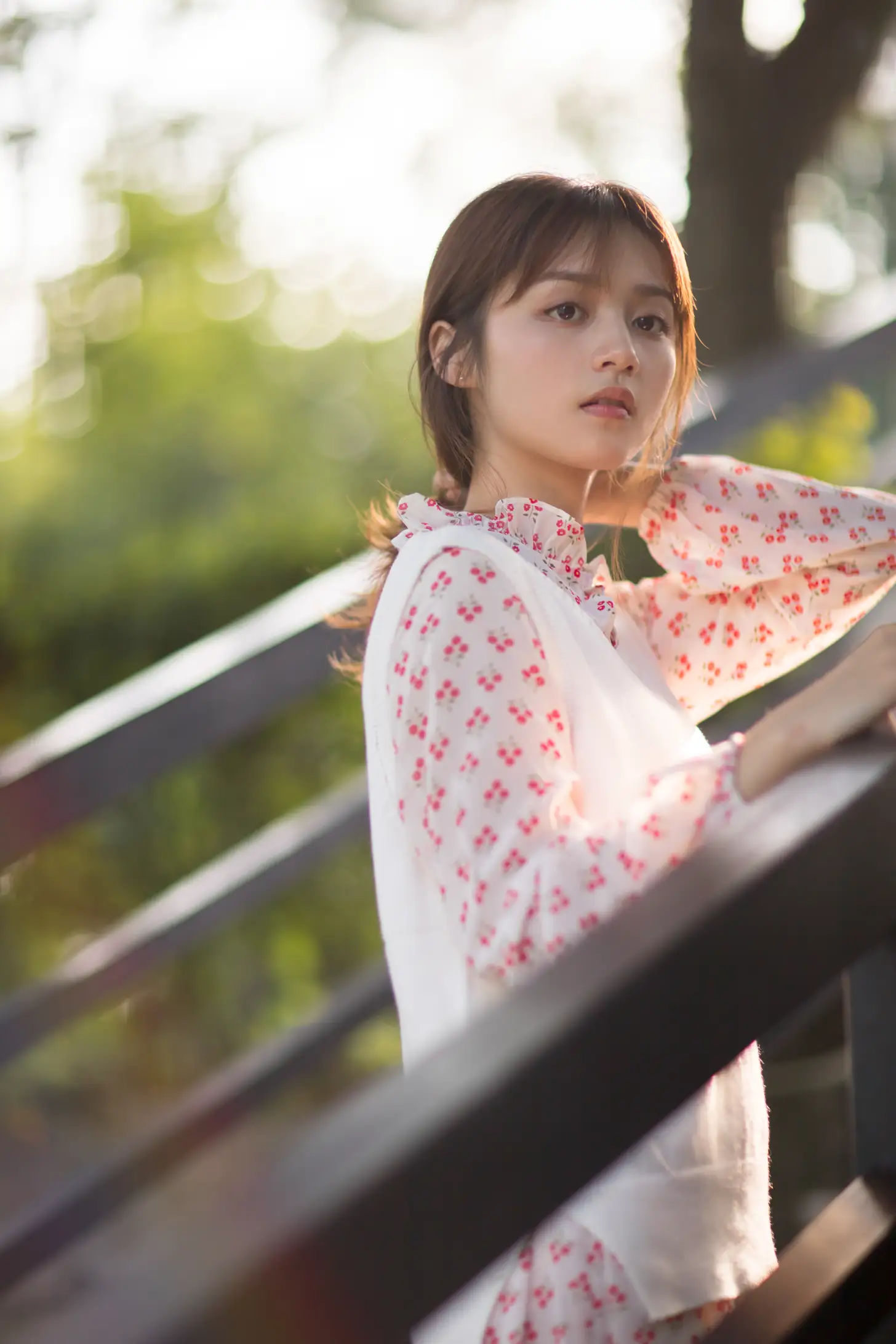 [艺图语] 2021.09.27 Vol.319 – 逆光 雨文#[23P]-1