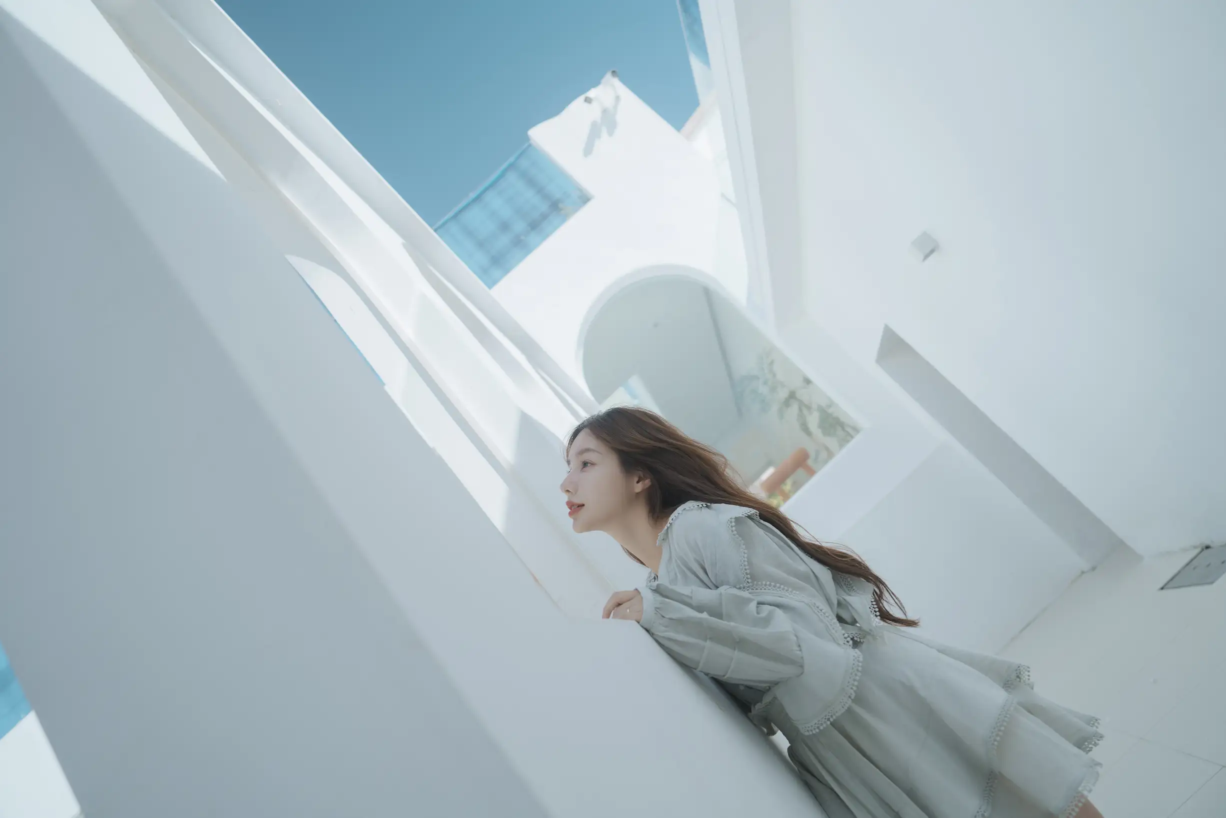 [艺图语] 2022.09.10 Vol.1913 – 北欧极简风格民宿写真 姝雯同学#[38P]-7