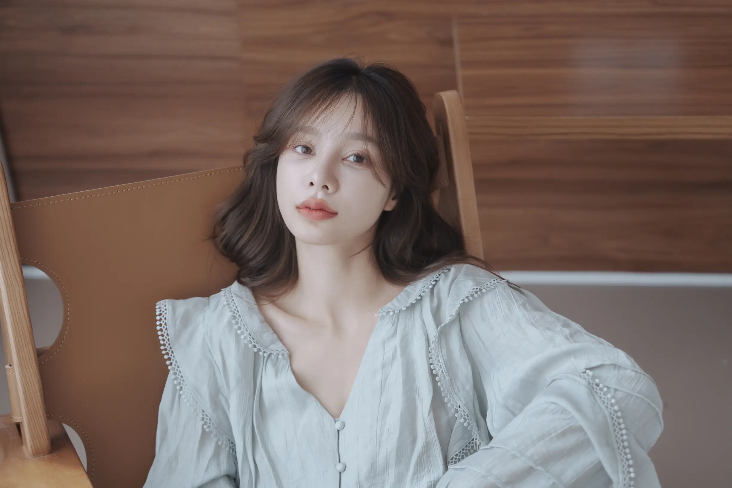 [艺图语] 2022.09.10 Vol.1913 – 北欧极简风格民宿写真 姝雯同学#[38P]-9